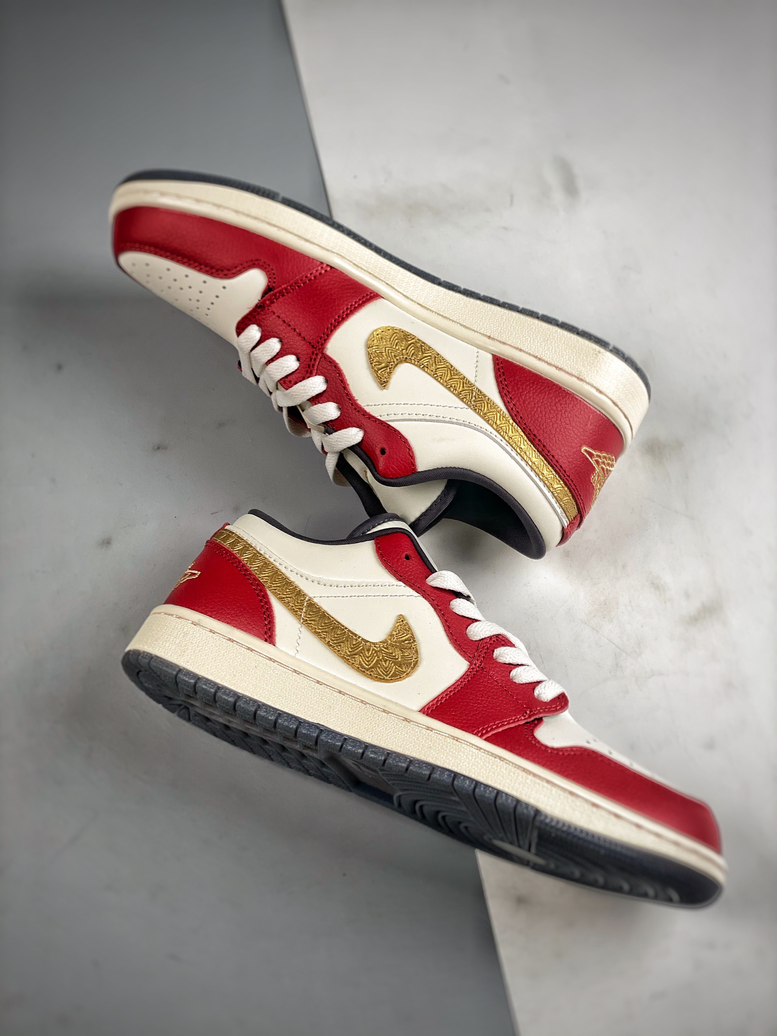 Men Women Air Jordan 1