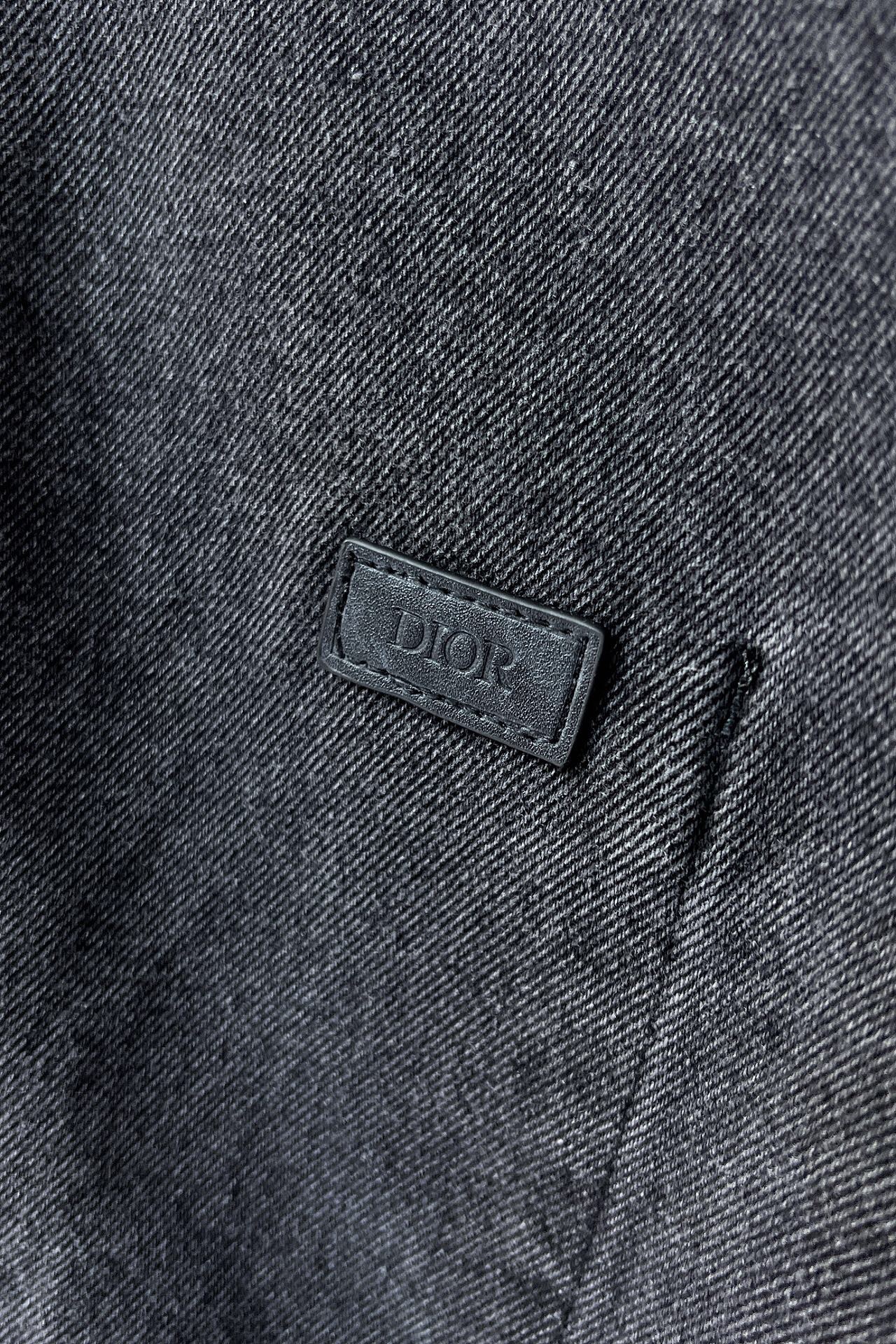 Men suits Top Quality