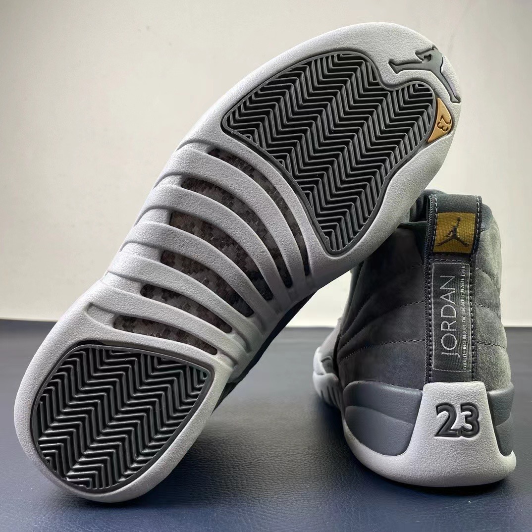 Air Jordan 12