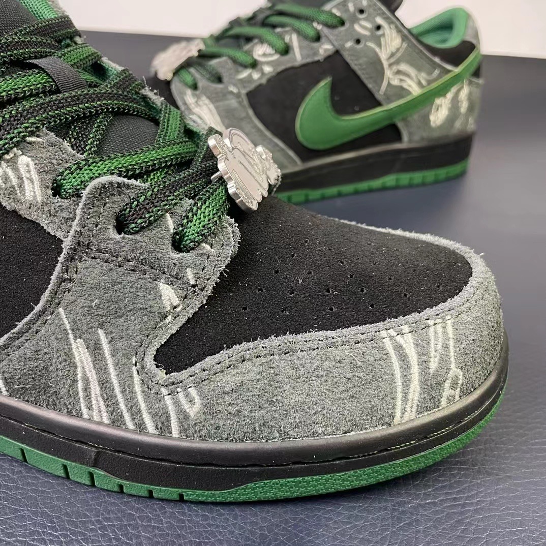 NK SB Dunk Low Maikesneakers