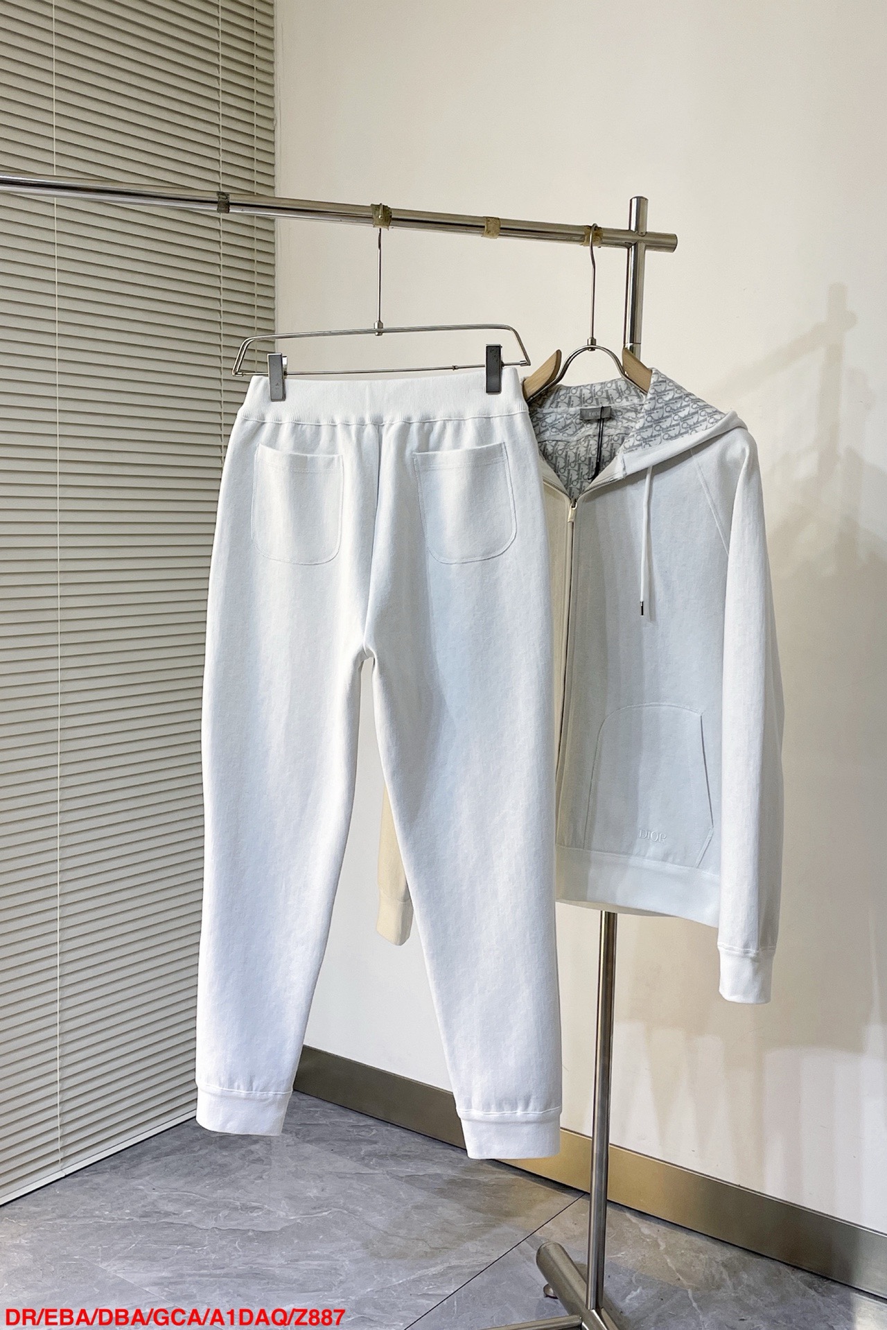 Men suits Top Quality