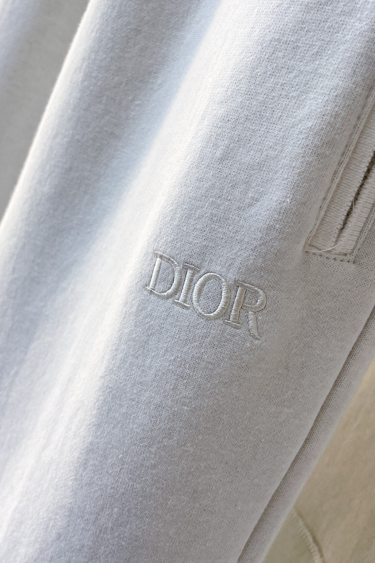 Men suits Top Quality