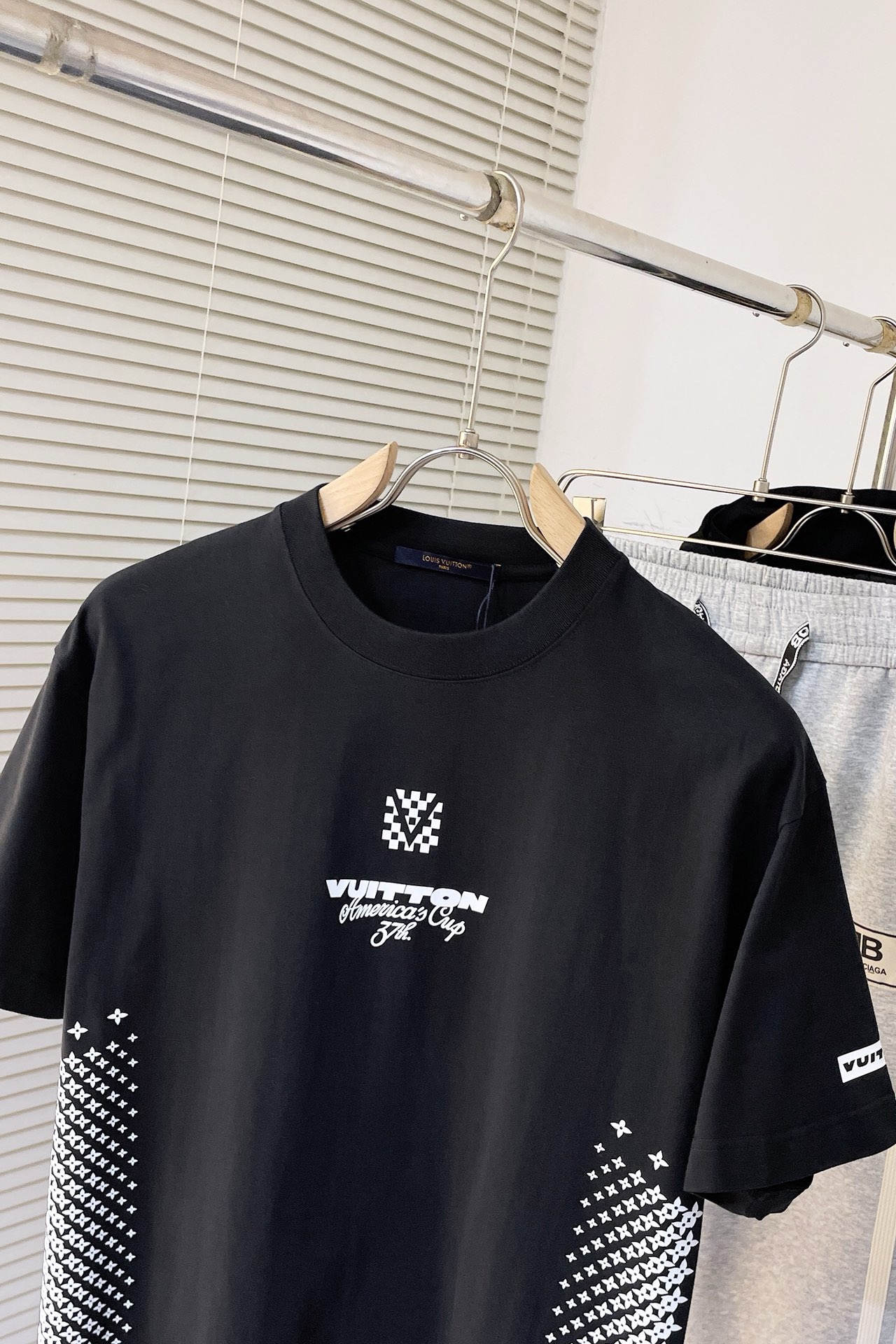 Men Women T-shirt Top Quality