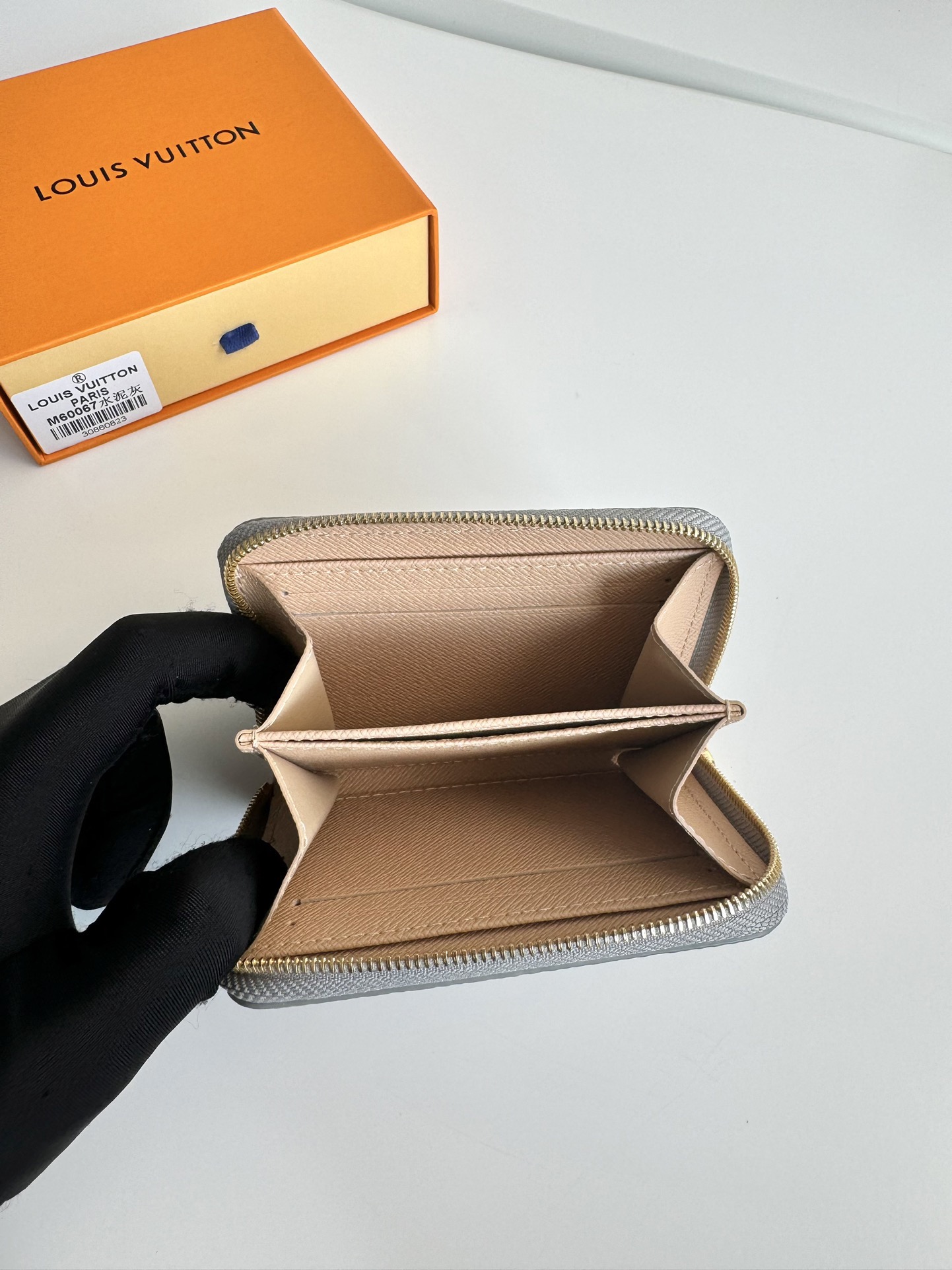 L*ouis V*uitton Top Bag