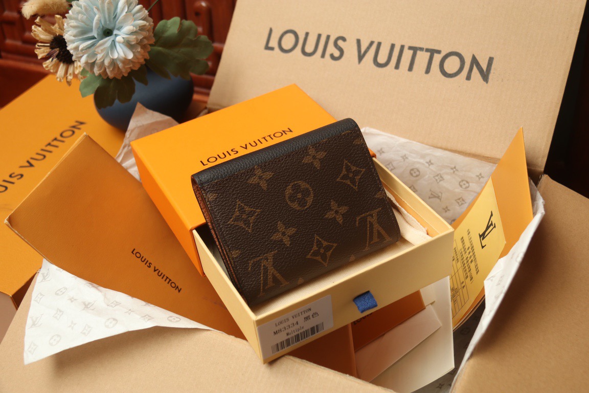*ouis V*uitton Top Bag