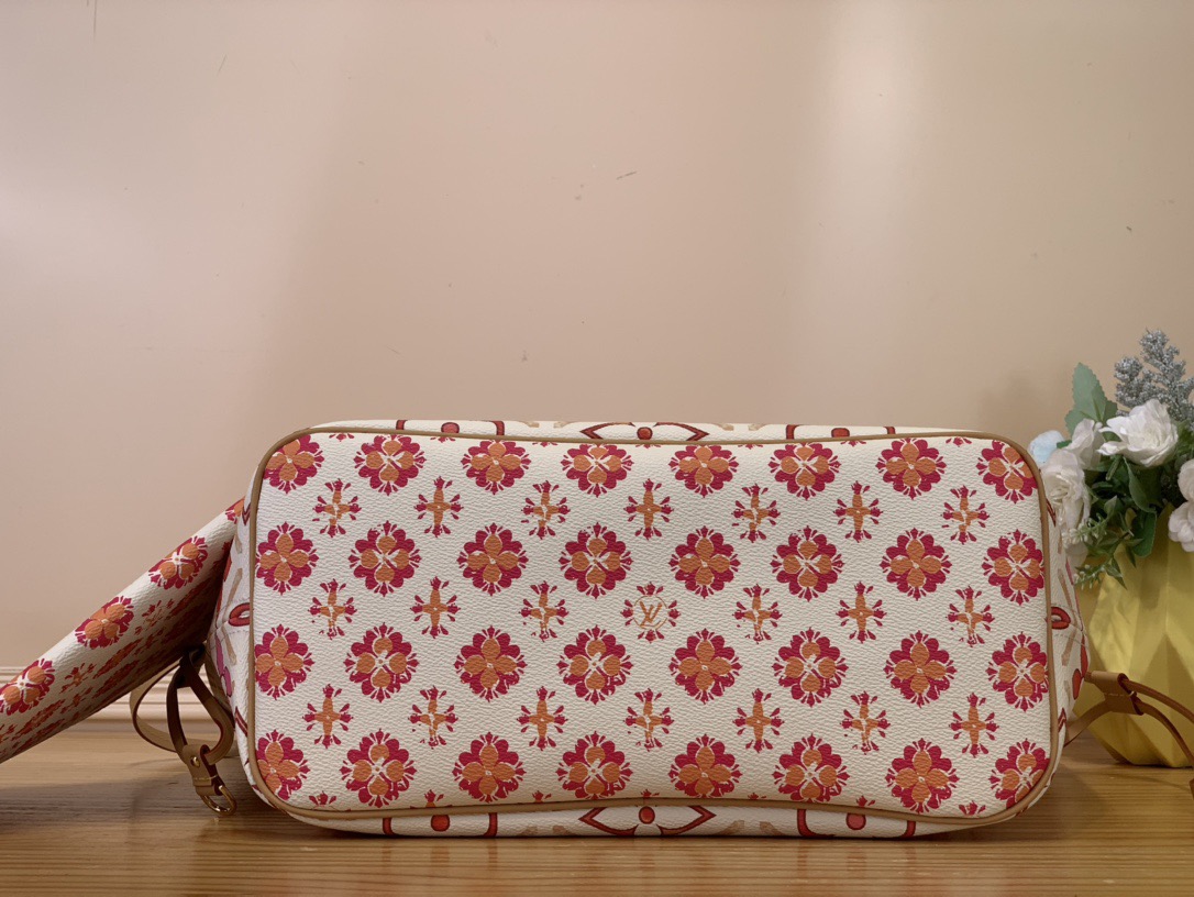 L*ouis V*uitton Top Bag