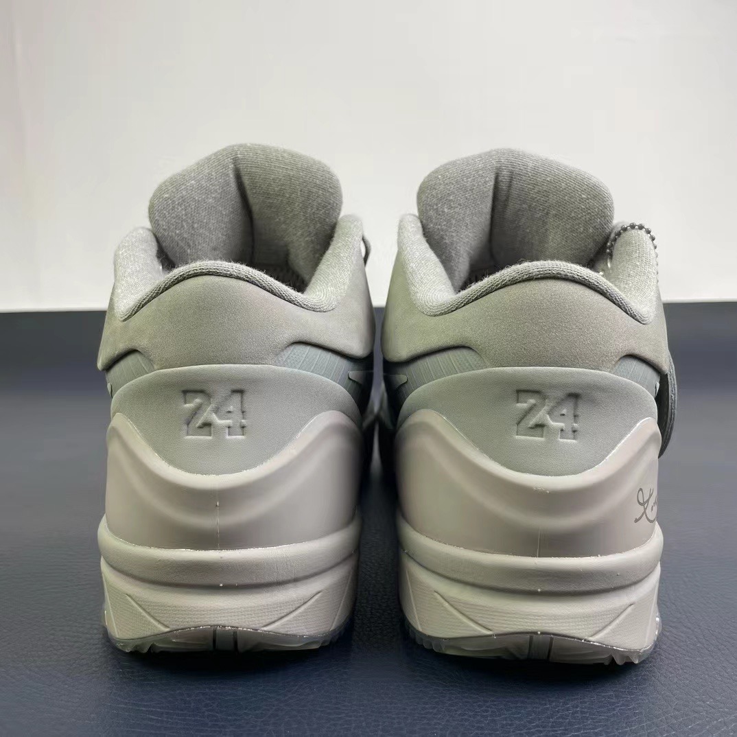 Men Nike zoom kobe 4