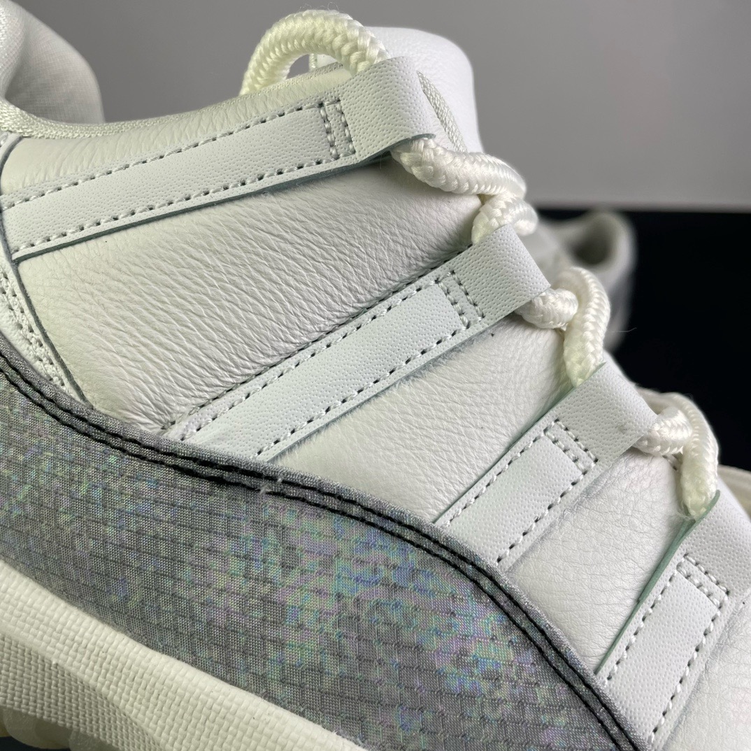 NIKE Air Jordan 11（）