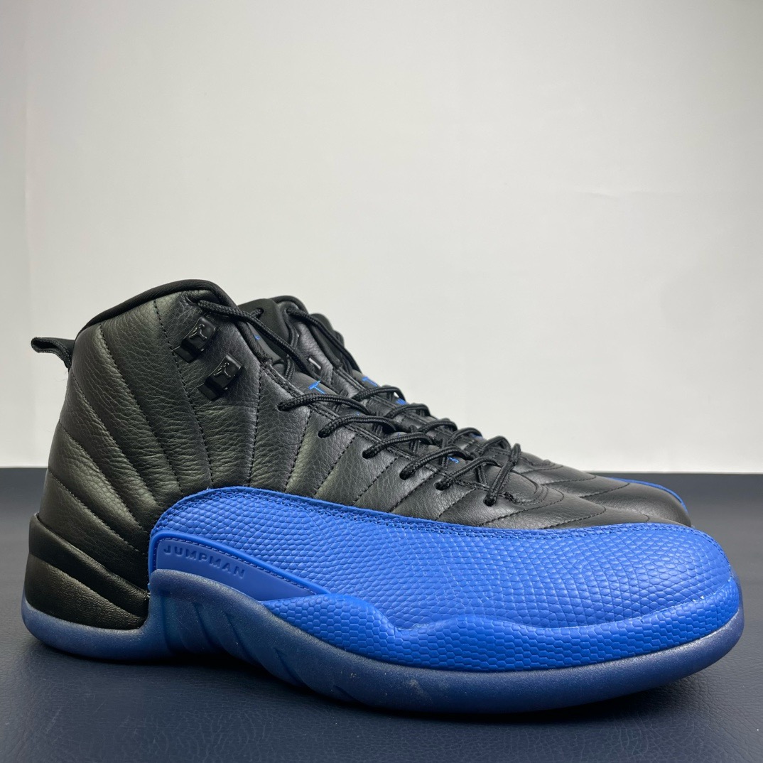 Air Jordan 12
