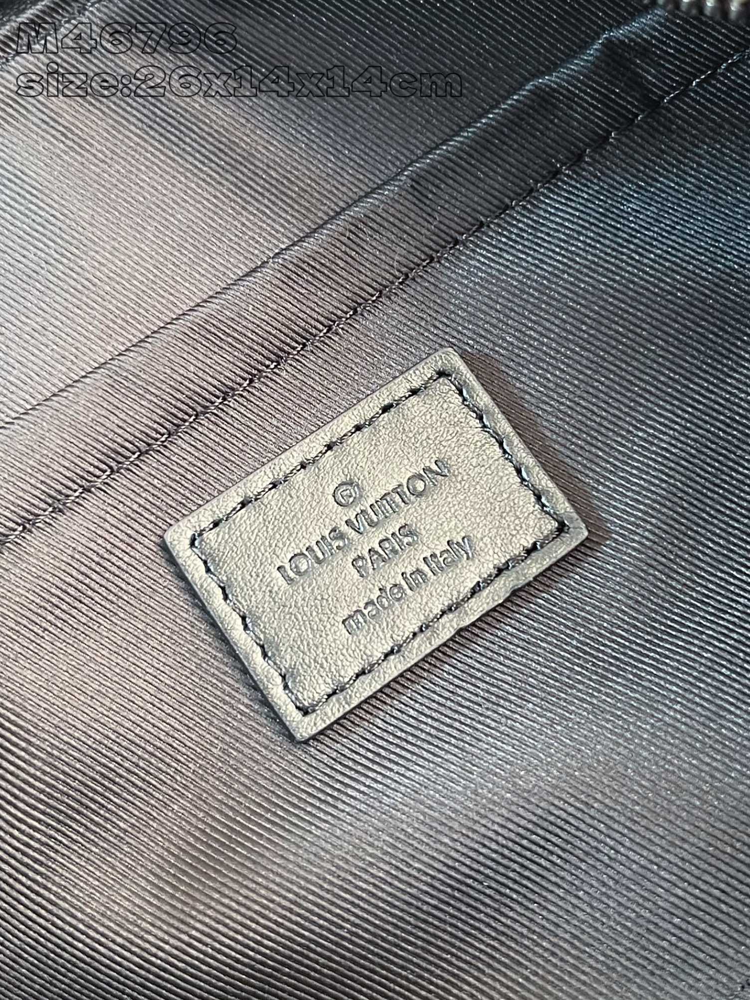 L*ouis V*uitton Top Bag