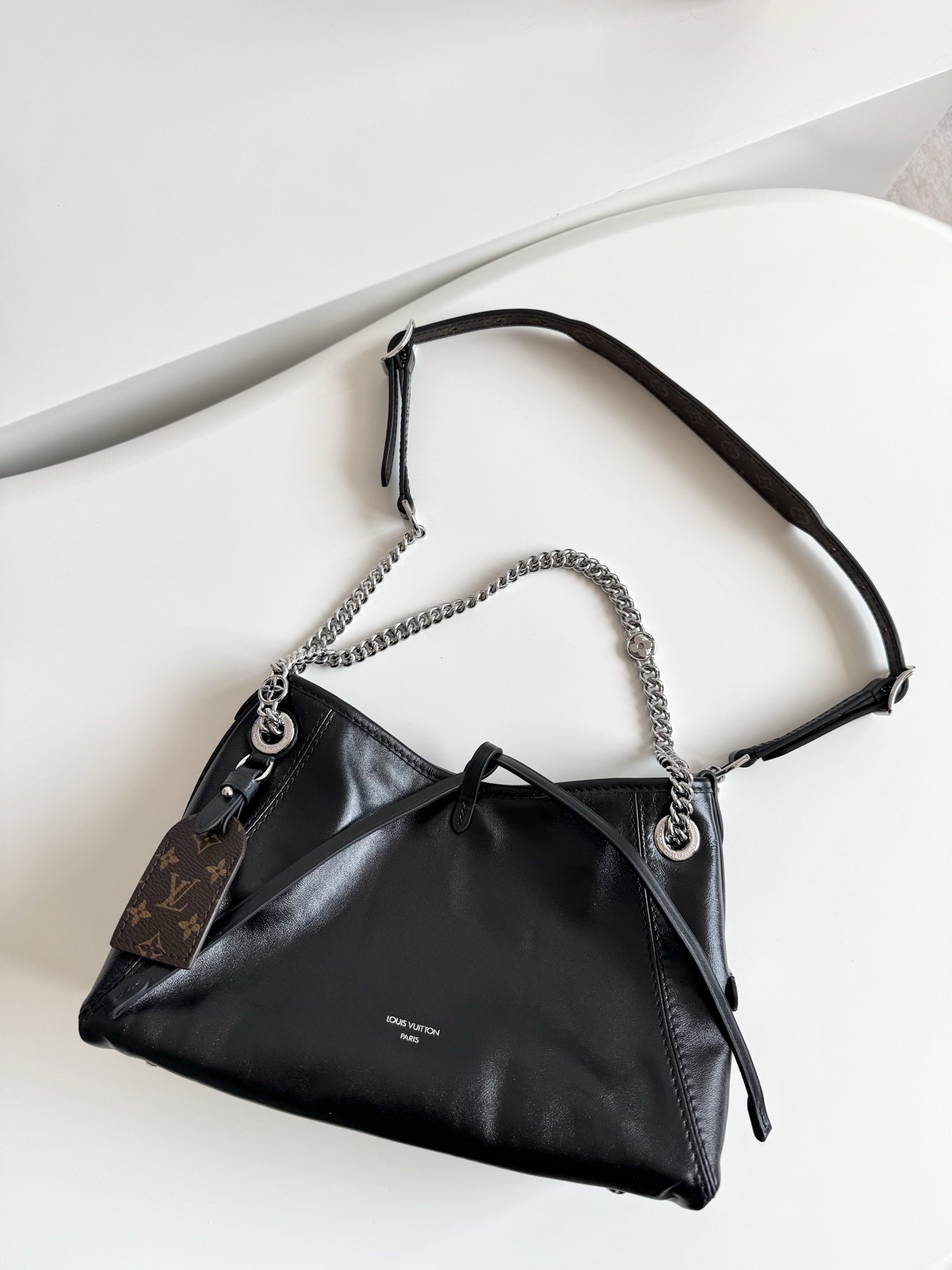 L*ouis V*uitton Top Bag