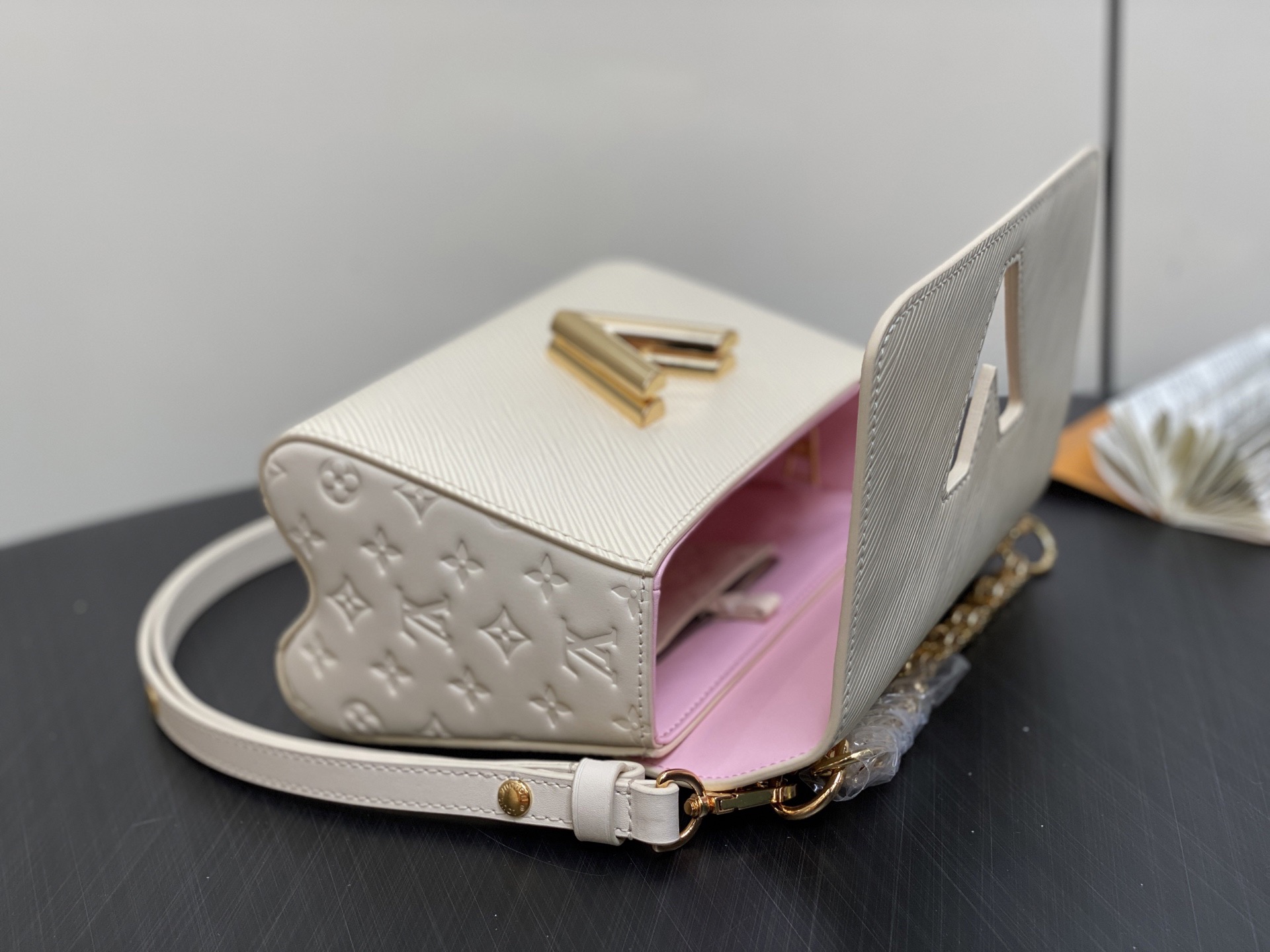 L*ouis V*uitton Top Bag