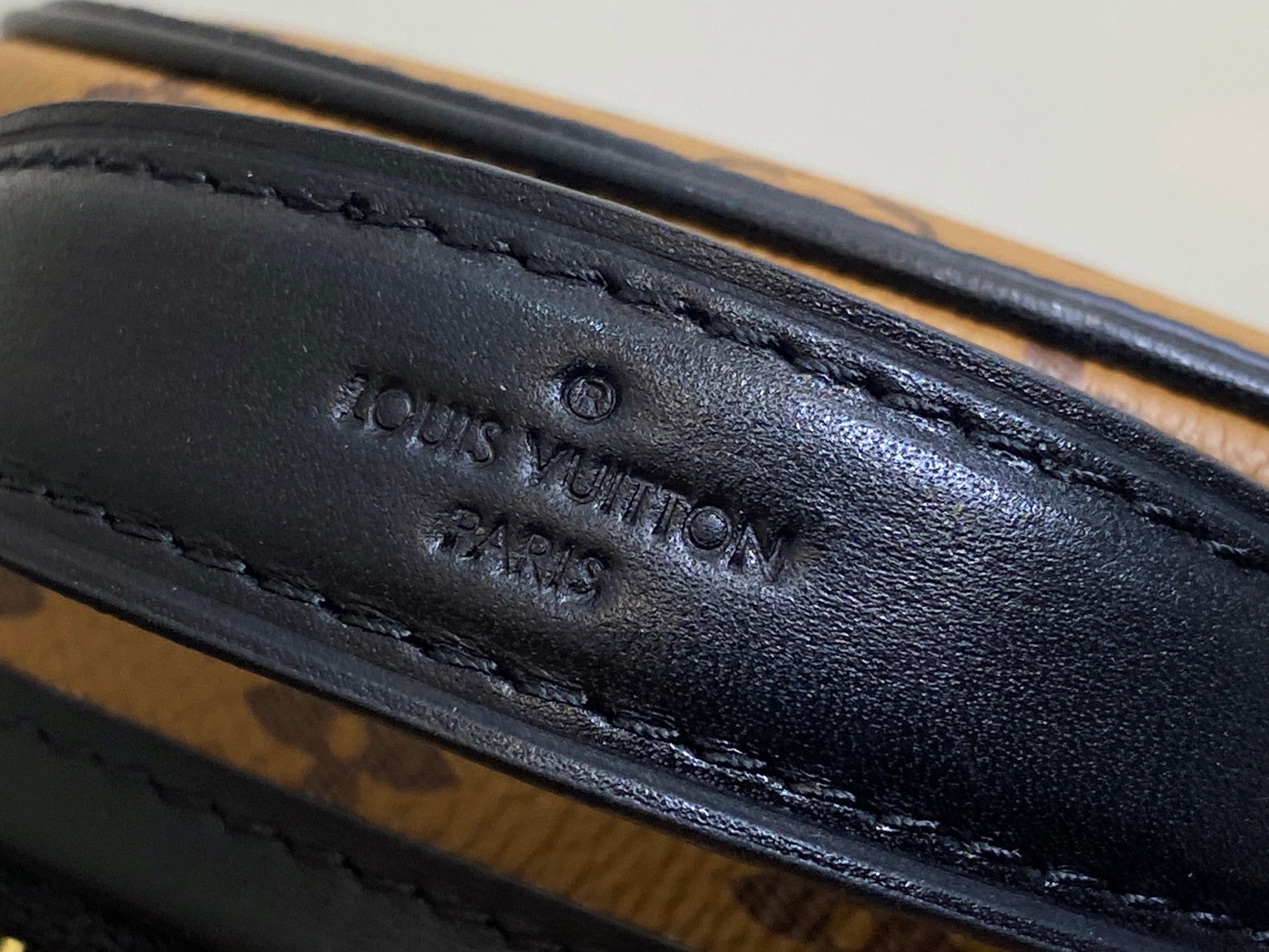 L*ouis V*uitton Top Bag