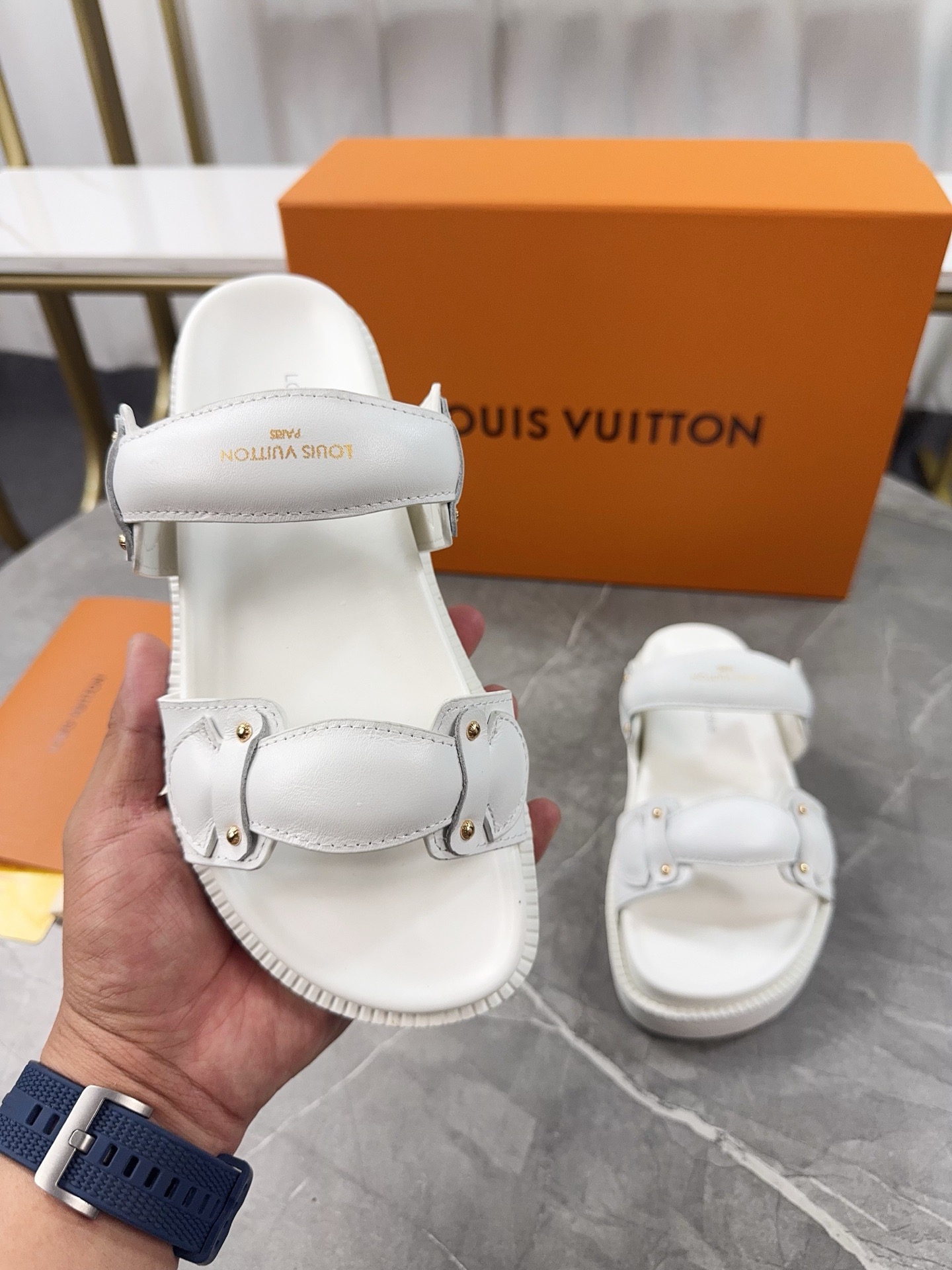 Women L*ouis V*uitton Top Sandals