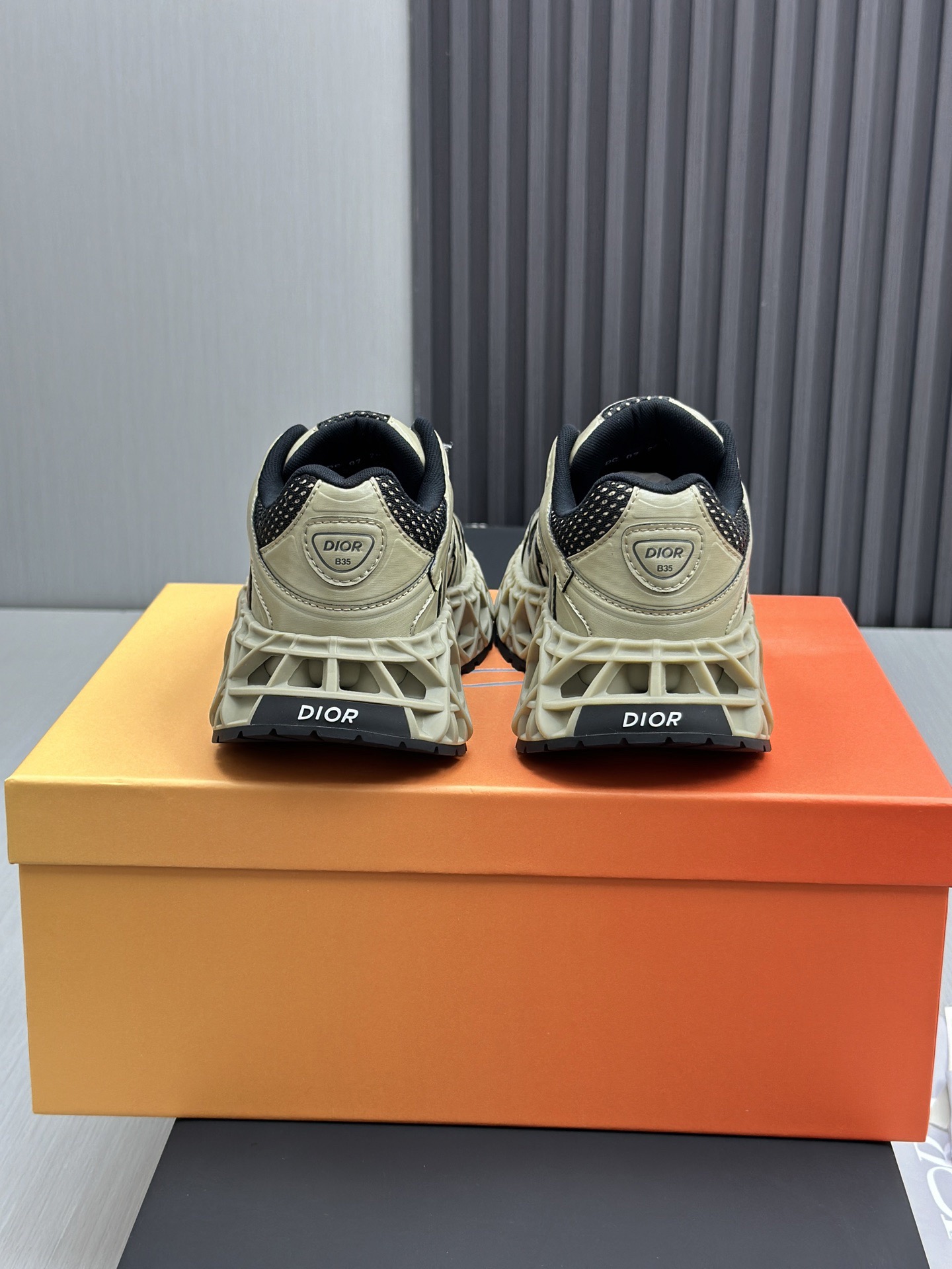 Men D*ior Top Sneaker（）