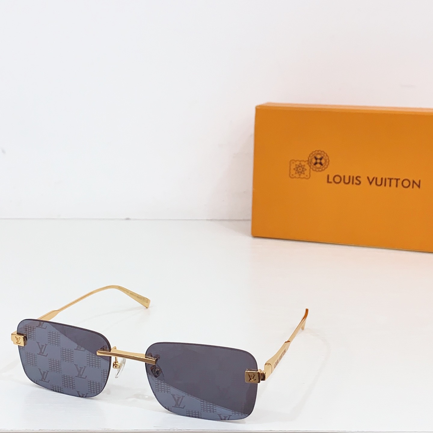 Top Quality L*ouis V*uitton Glasses