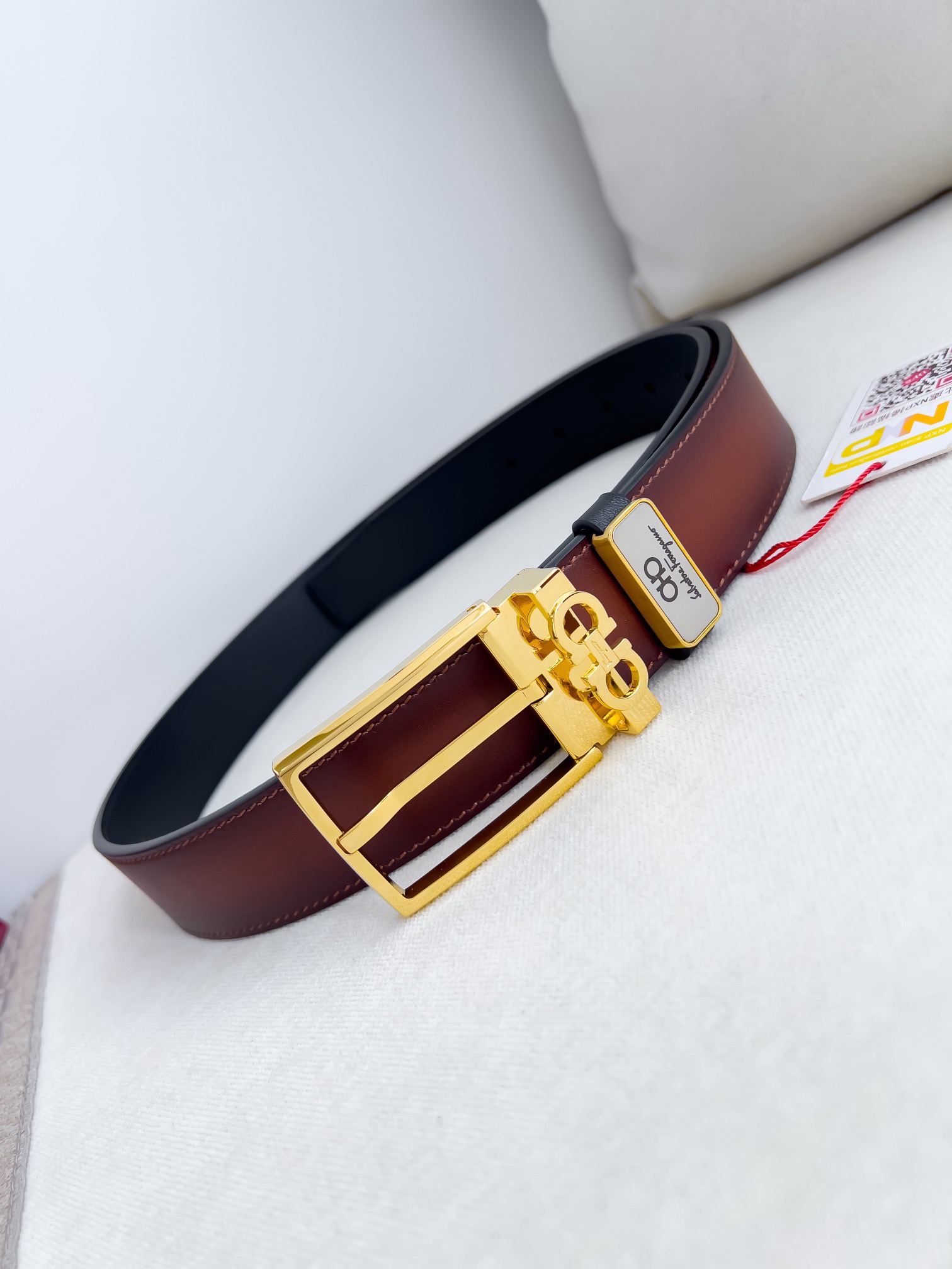 F*erragamo Top Version