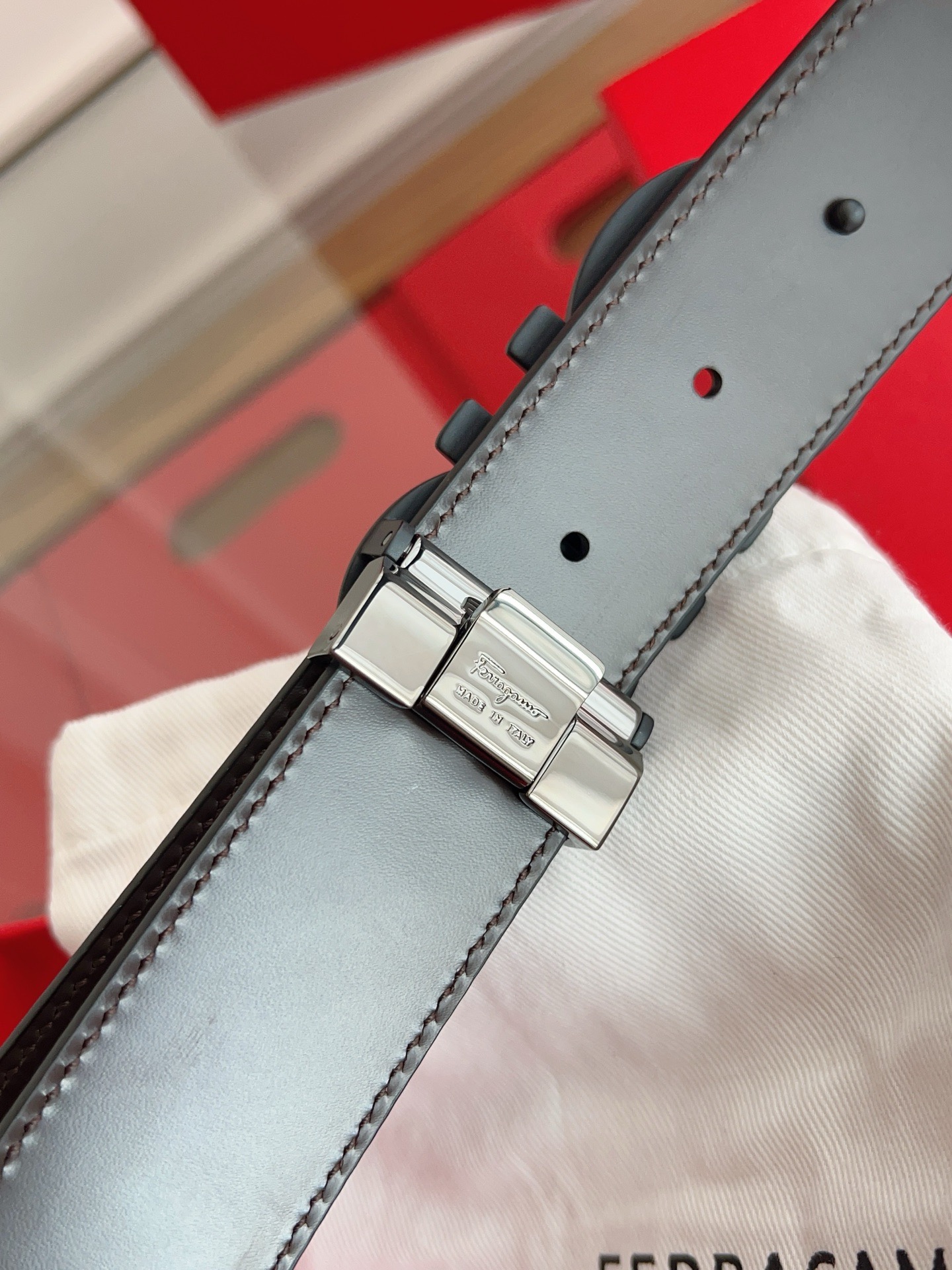 F*erragamo Top Version