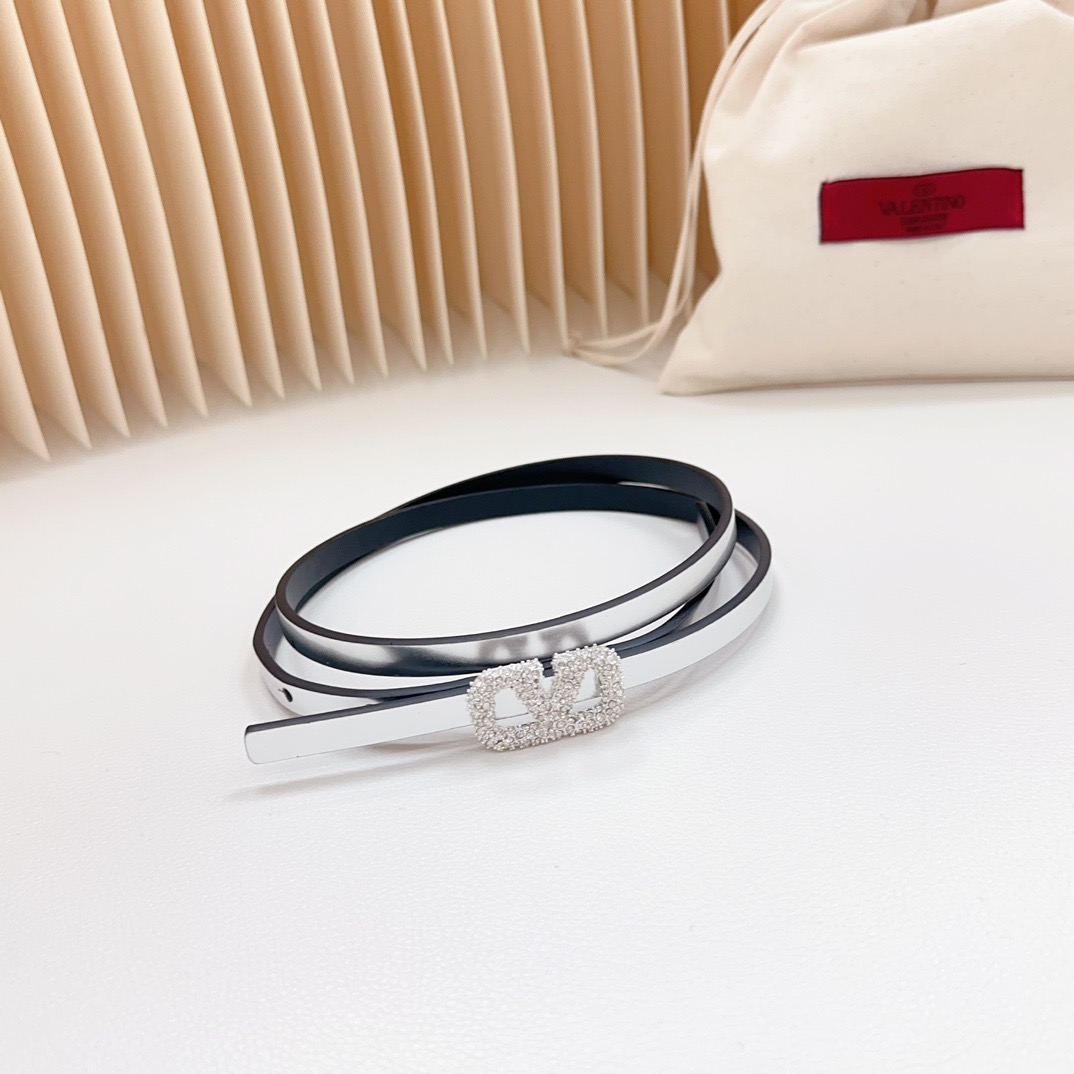 V*alentino Belts Top Quality