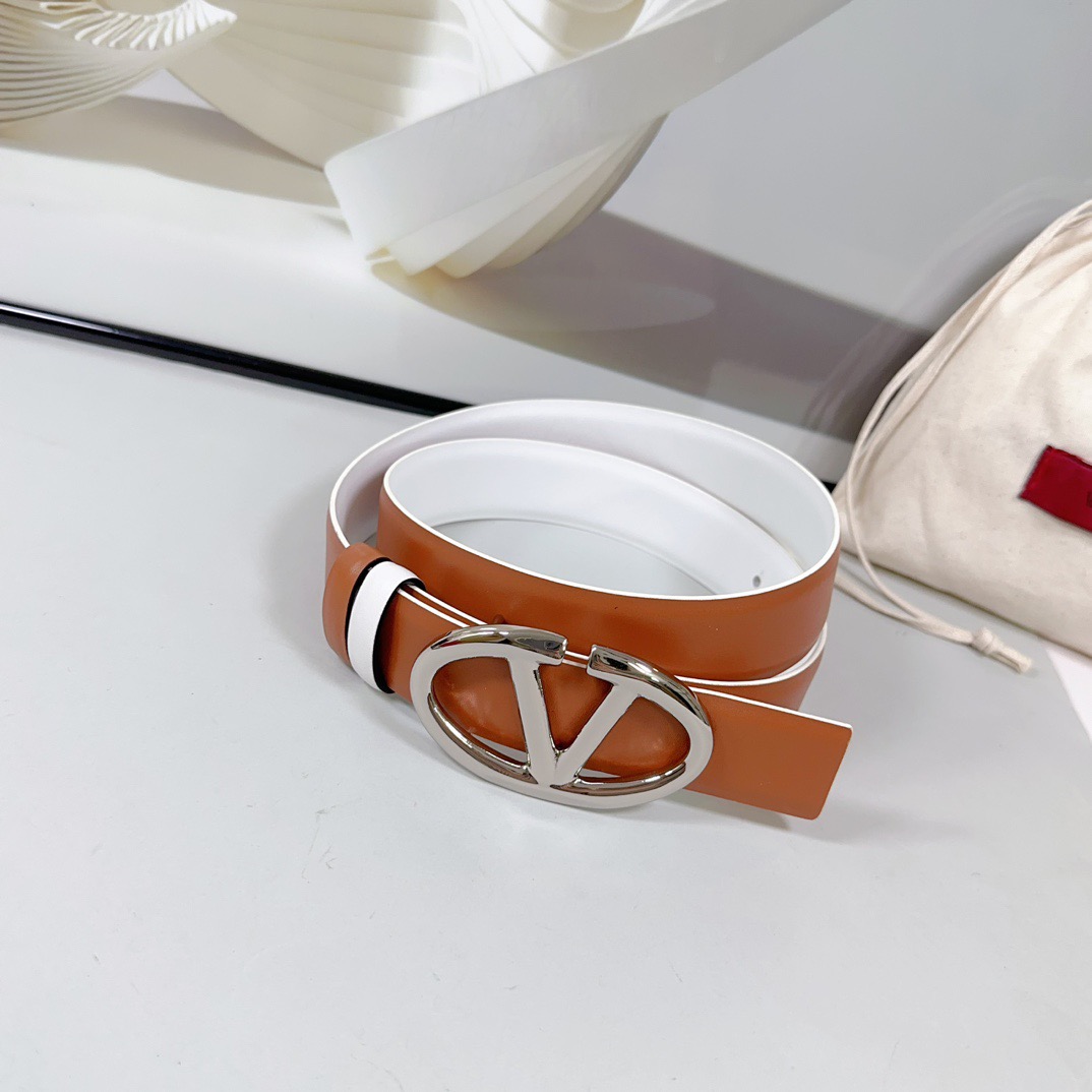 V*alentino Belts Top Quality