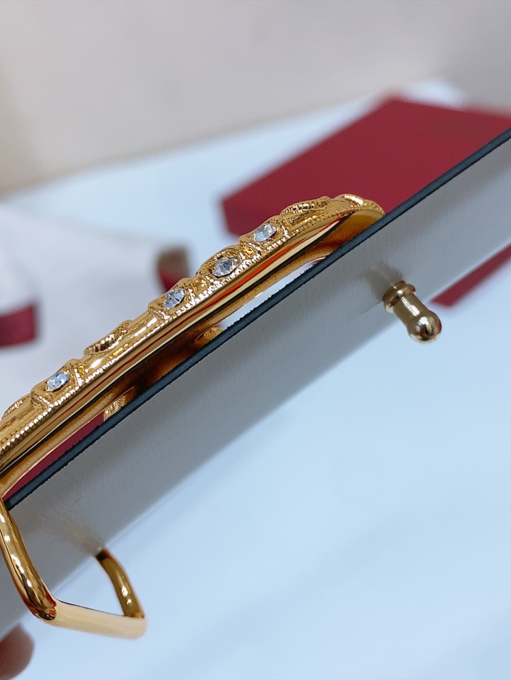 V*alentino Belts Top Quality