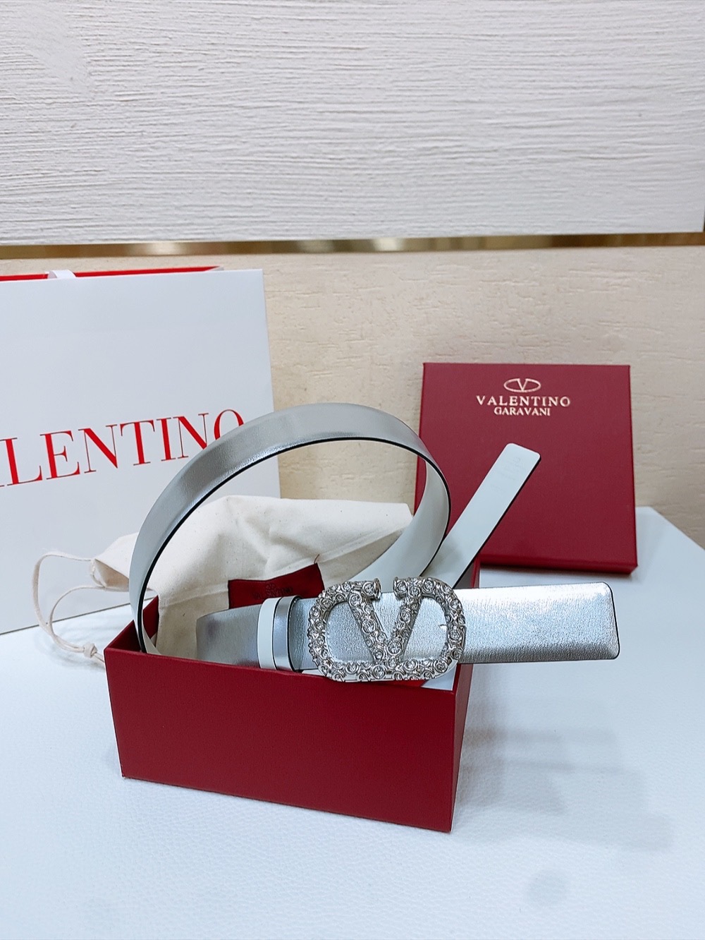 V*alentino Belts Top Quality