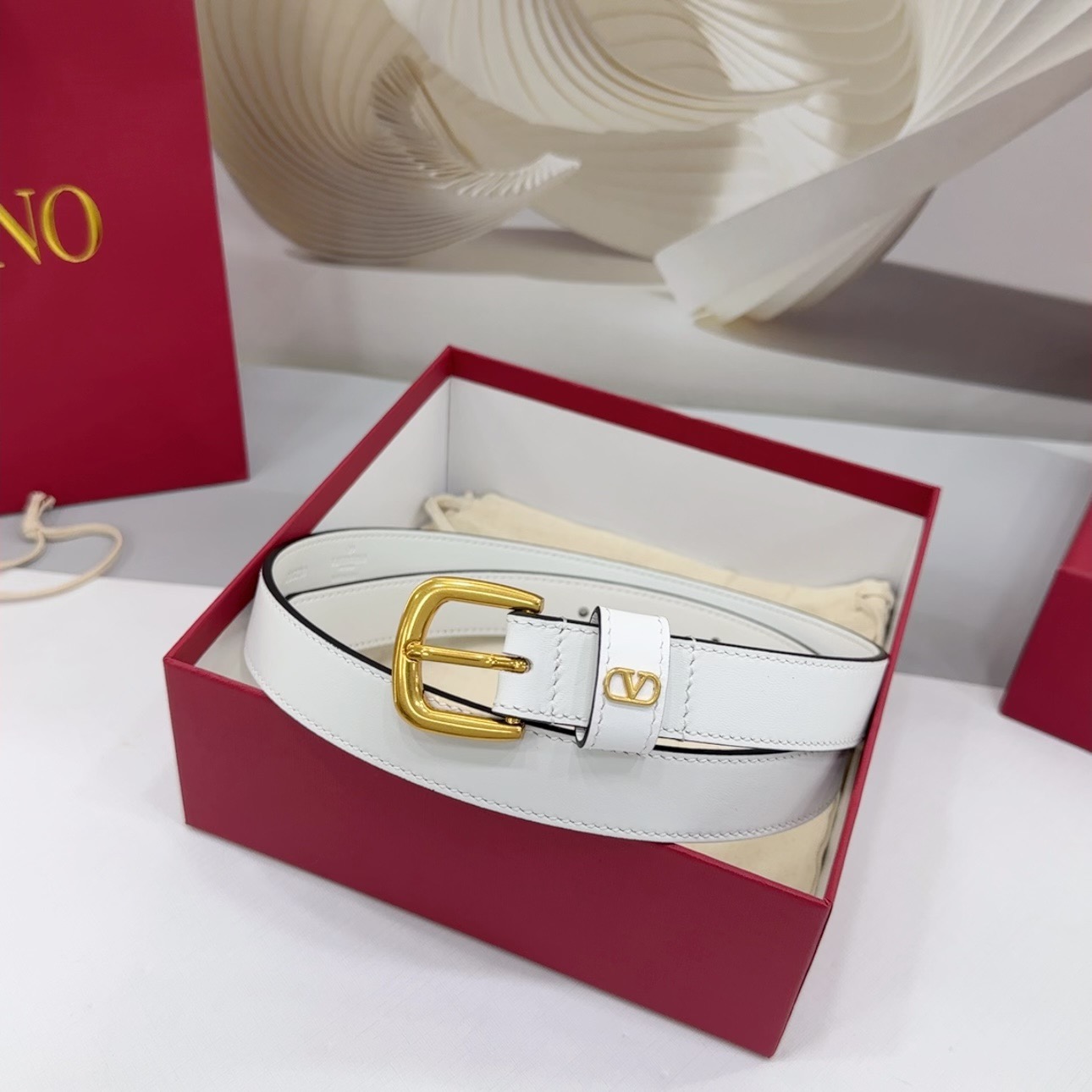 V*alentino Belts Top Quality
