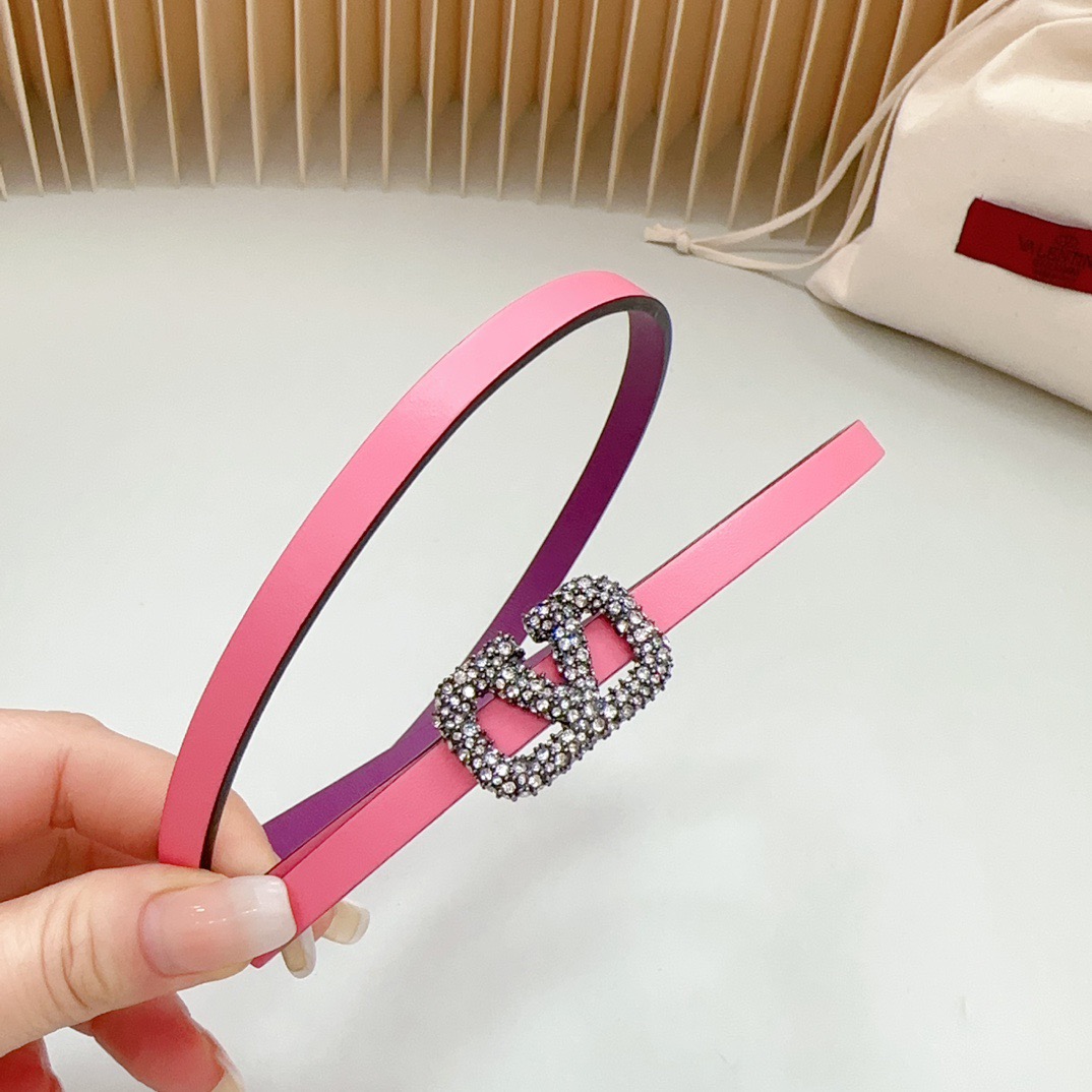 V*alentino Belts Top Quality