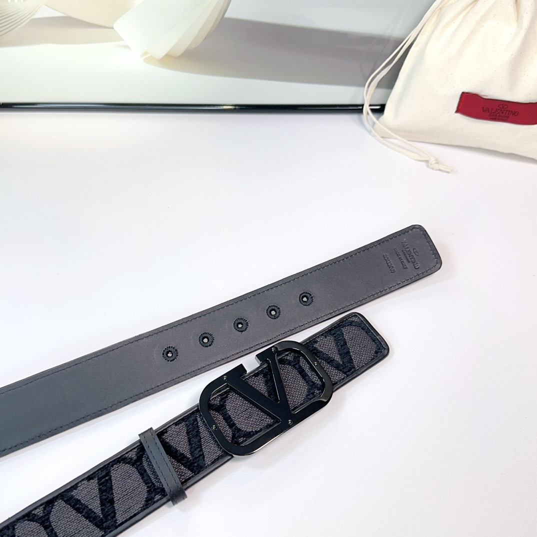 V*alentino Belts Top Quality