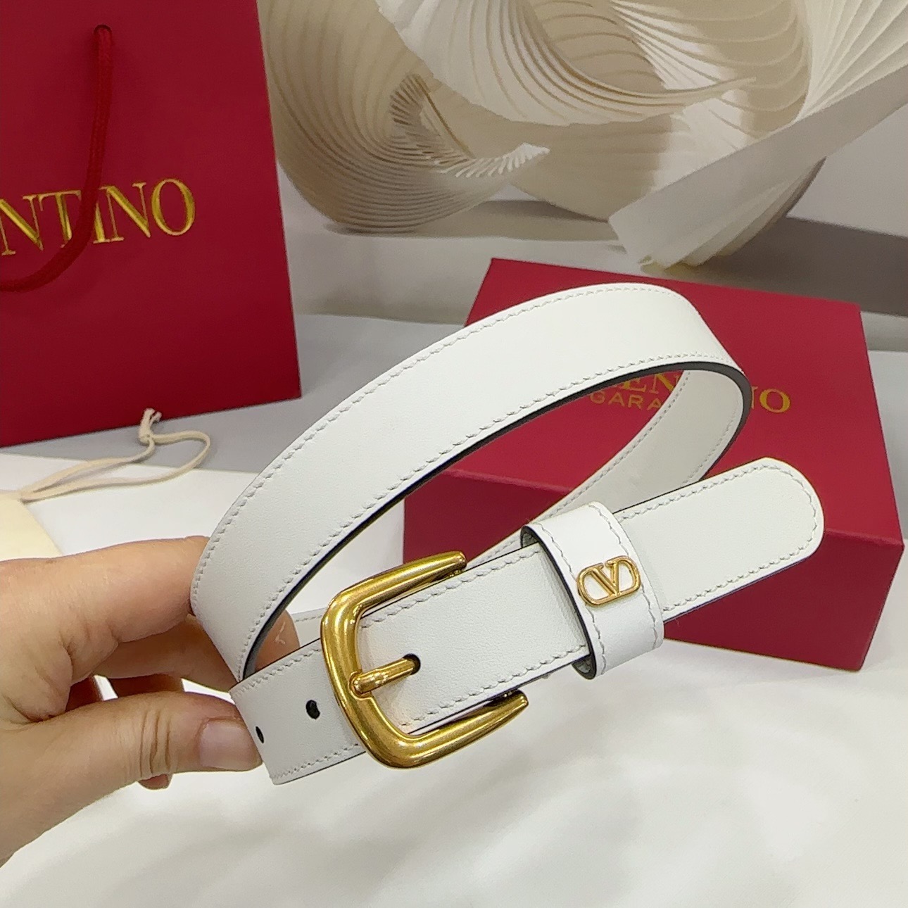 V*alentino Belts Top Quality