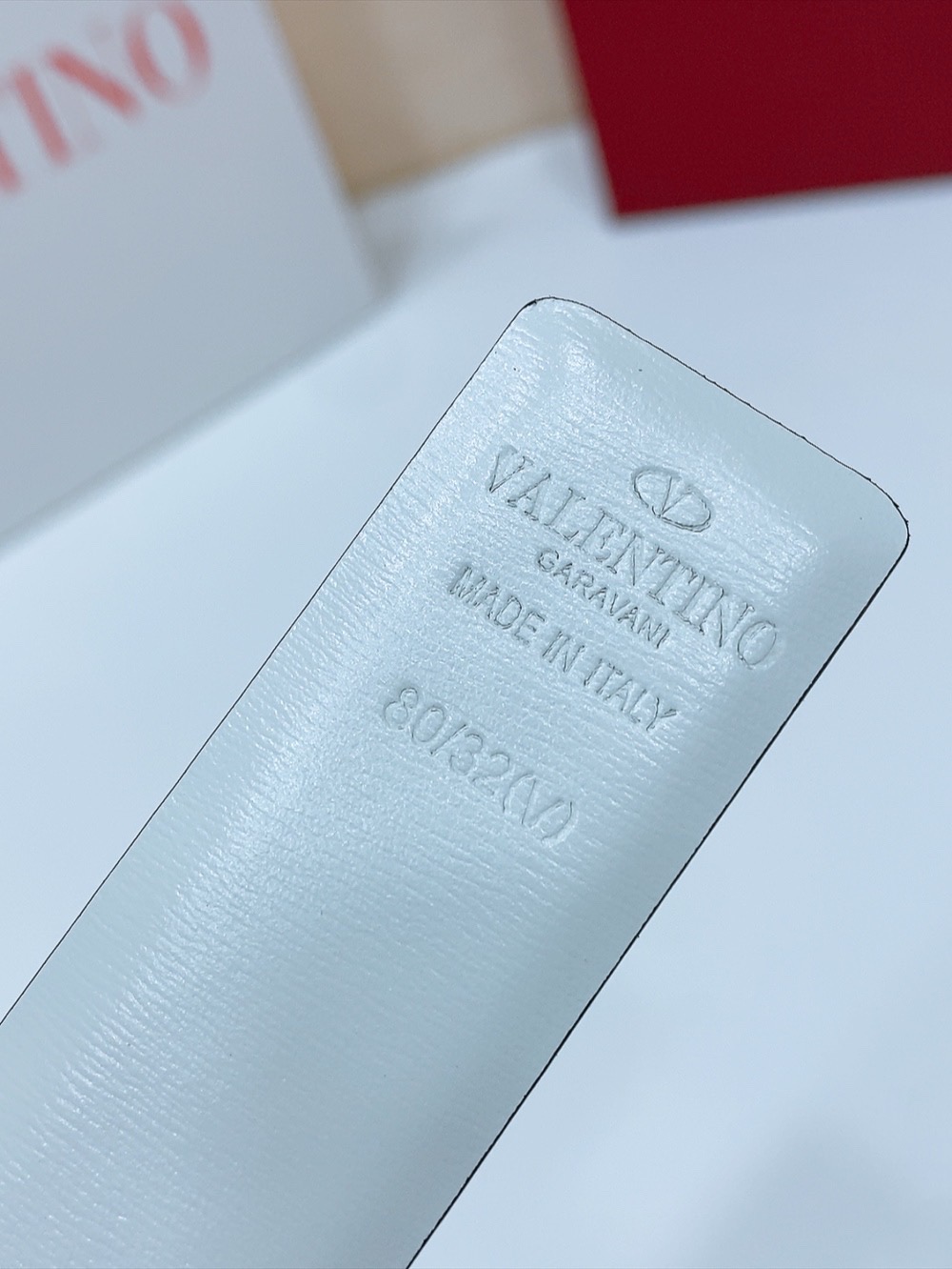 V*alentino Belts Top Quality