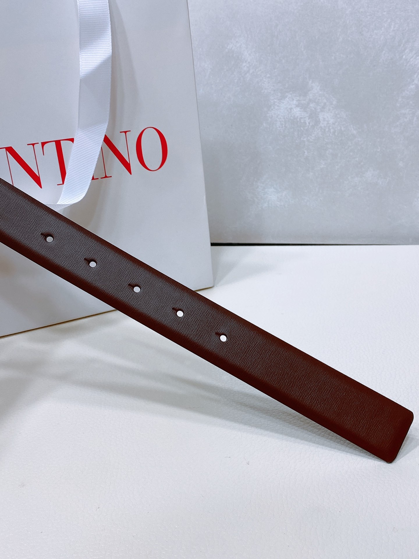 V*alentino Belts Top Quality