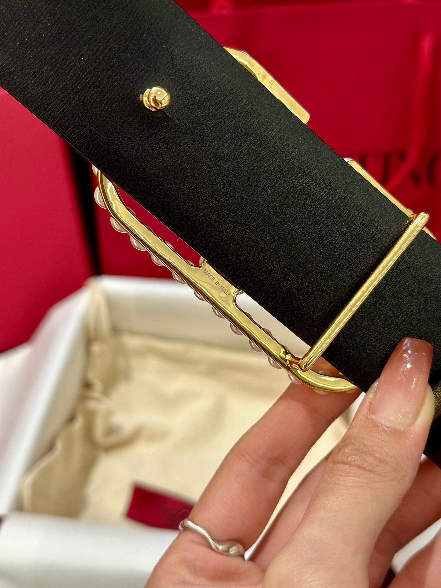 V*alentino Belts Top Quality