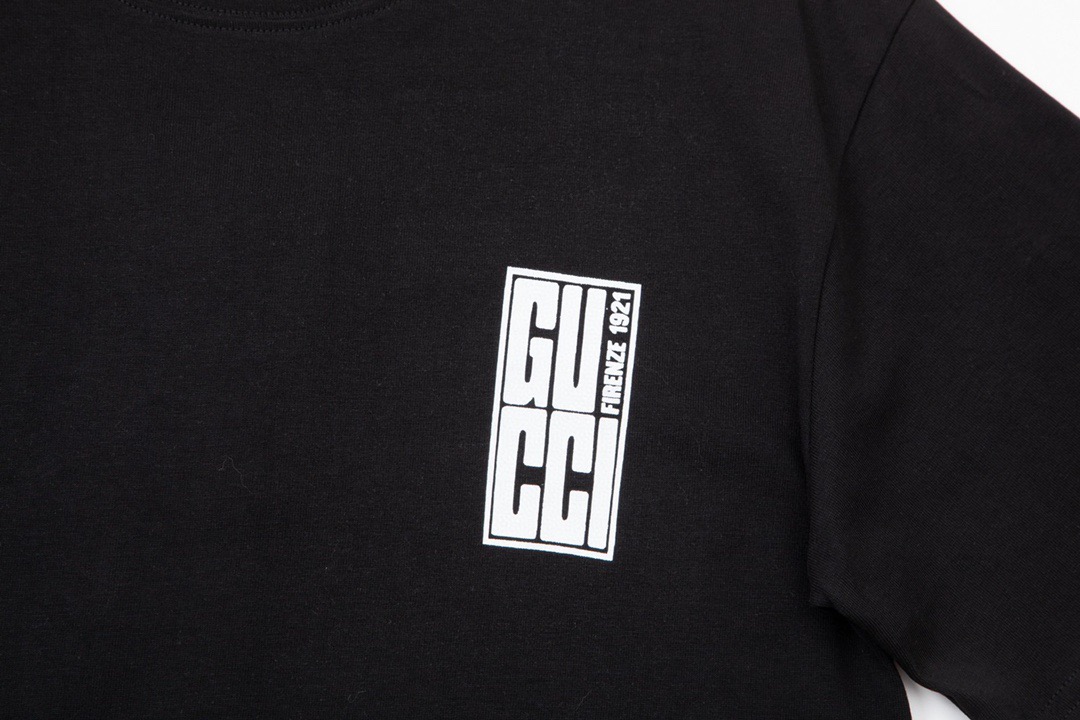 Men Women T-shirt Top Quality