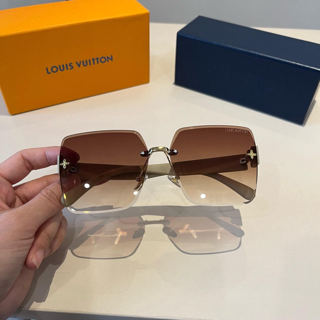 L*ouis V*uitton Glasses