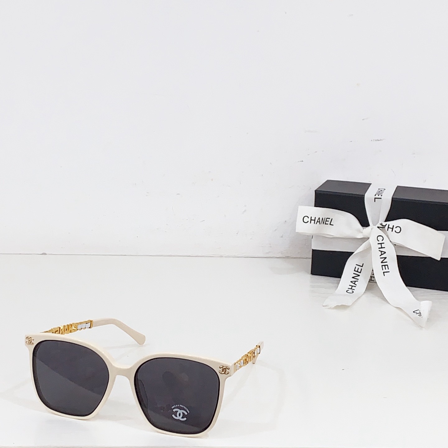 Top Quality C*hanel Glasses