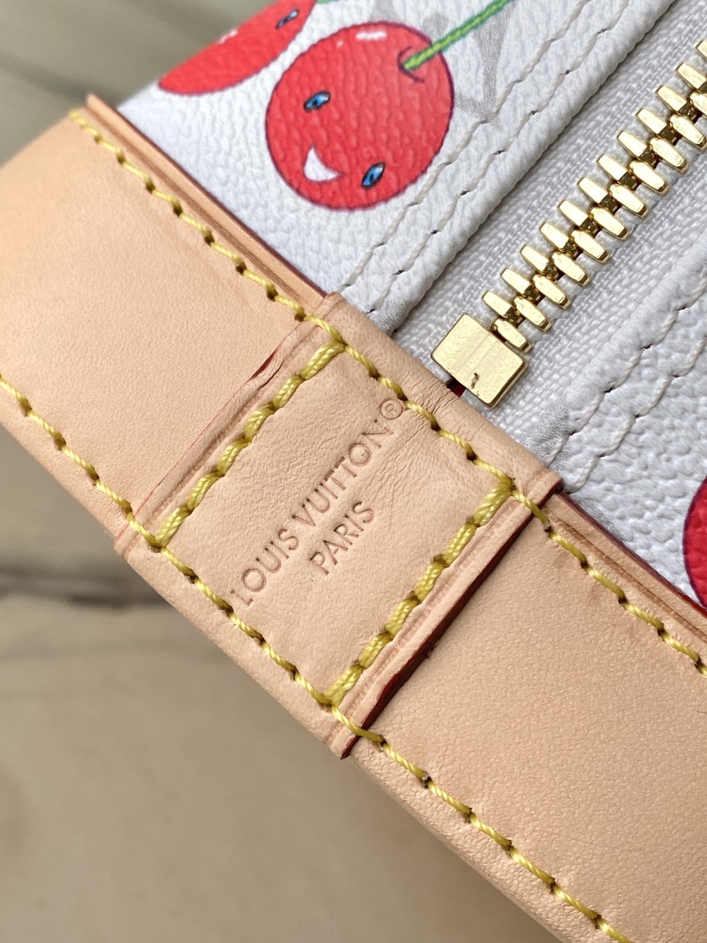 L*ouis V*uitton Top Bag