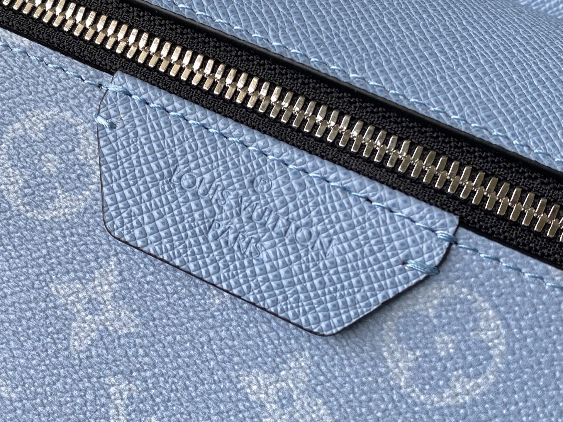 L*ouis V*uitton Top Bag