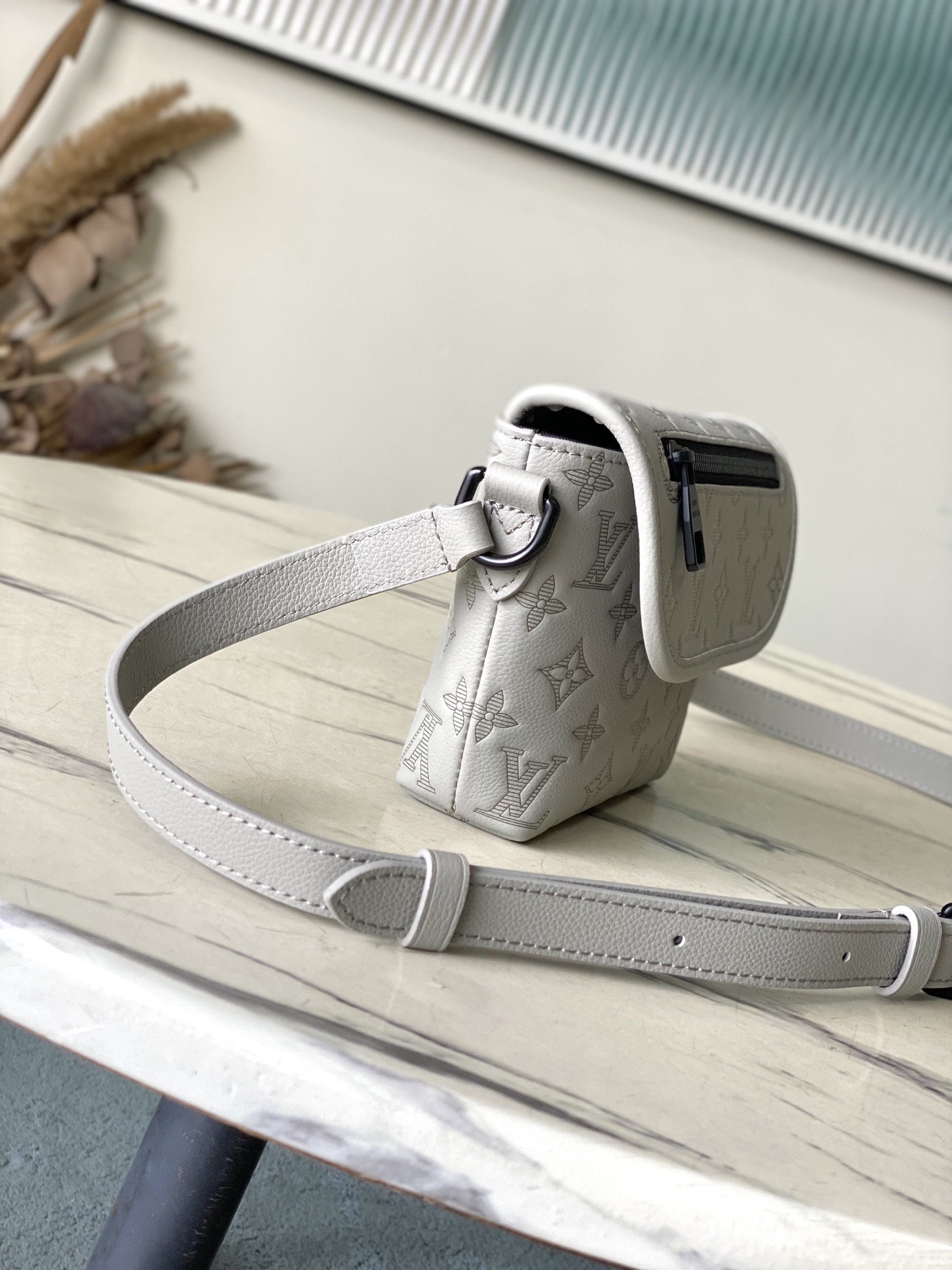 L*ouis V*uitton Top Bag