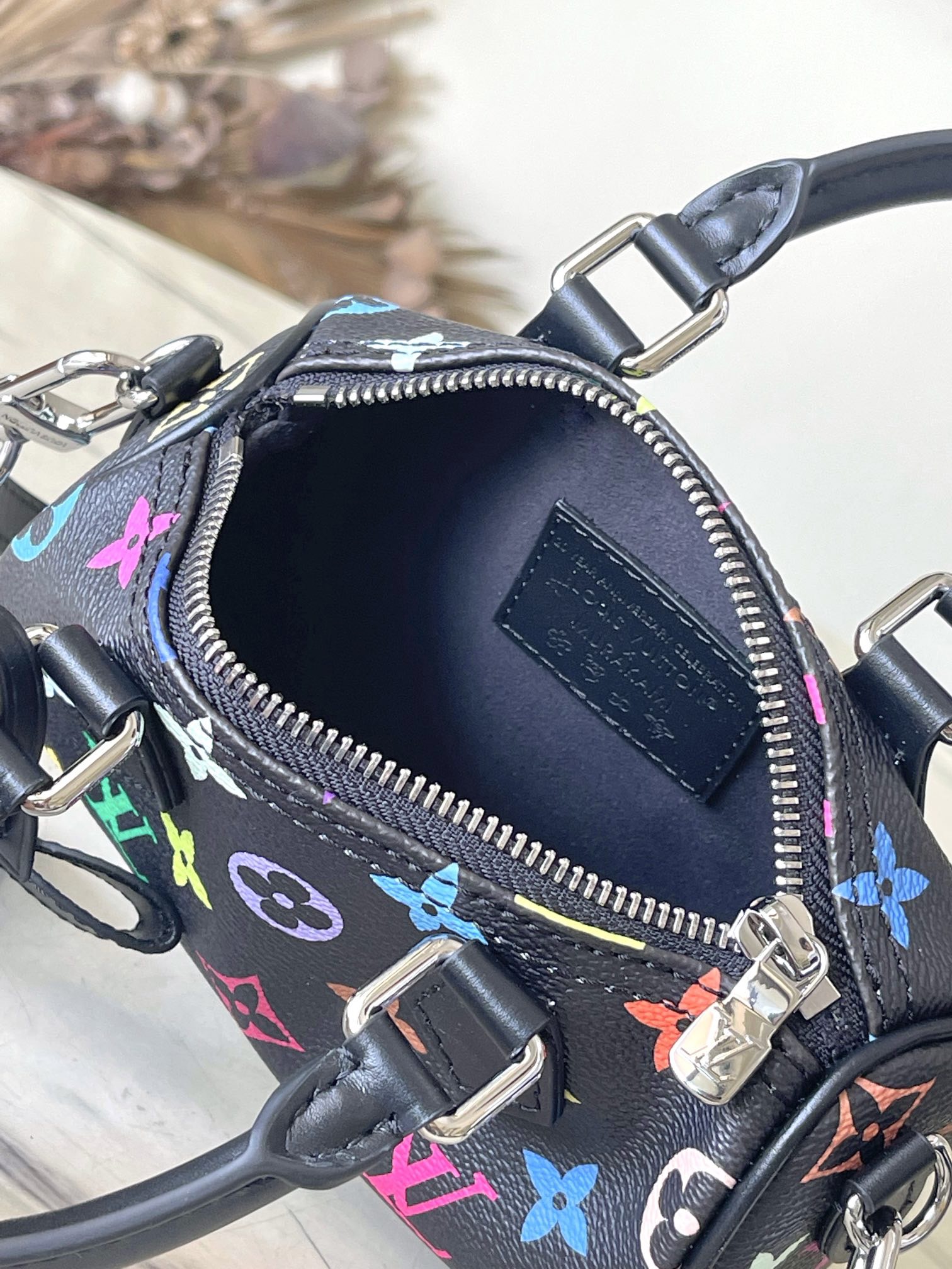 L*ouis V*uitton Top Bag