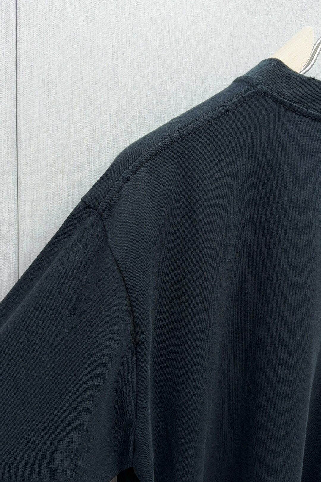 Men T-shirt Top Quality