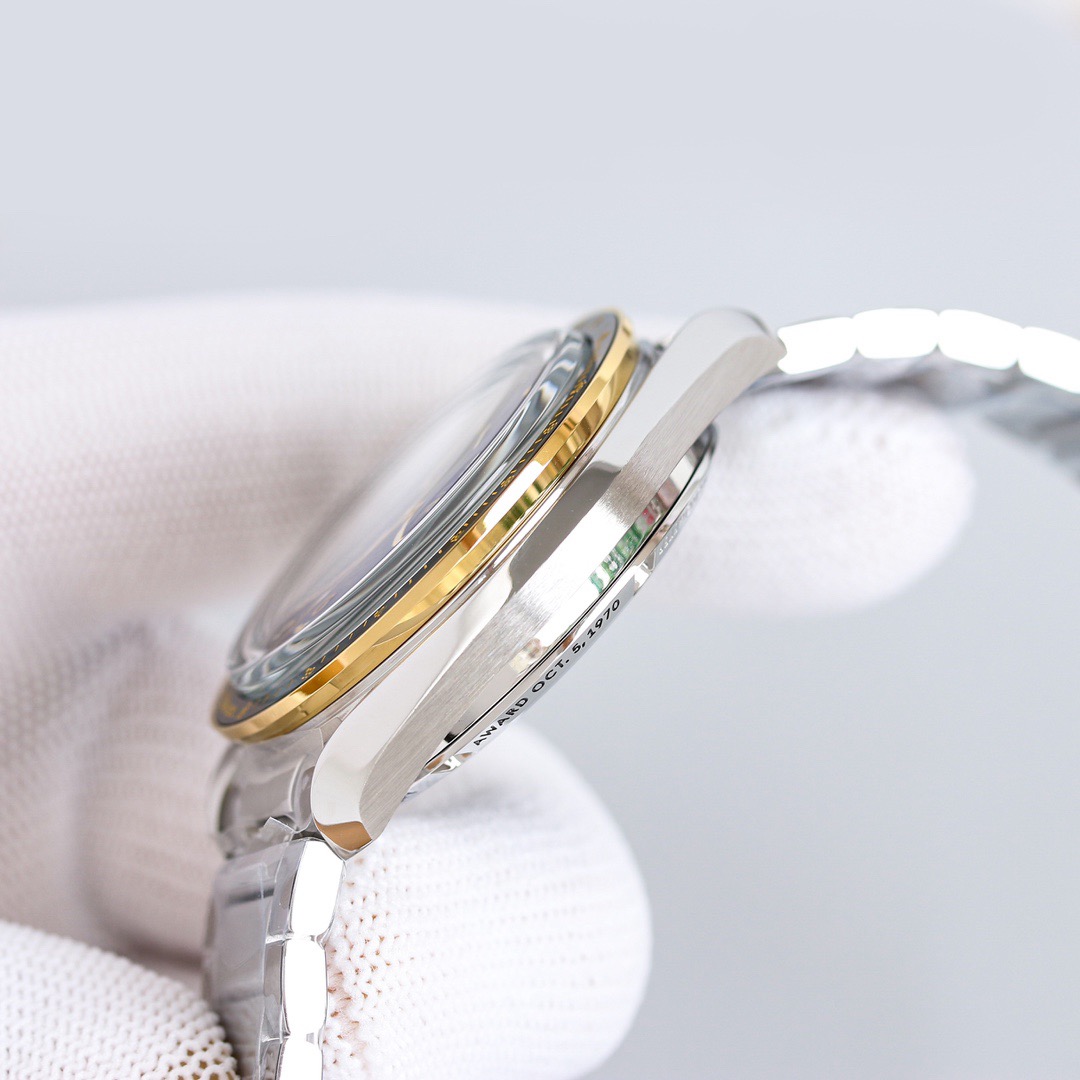 Top Quality 0*mega Watches