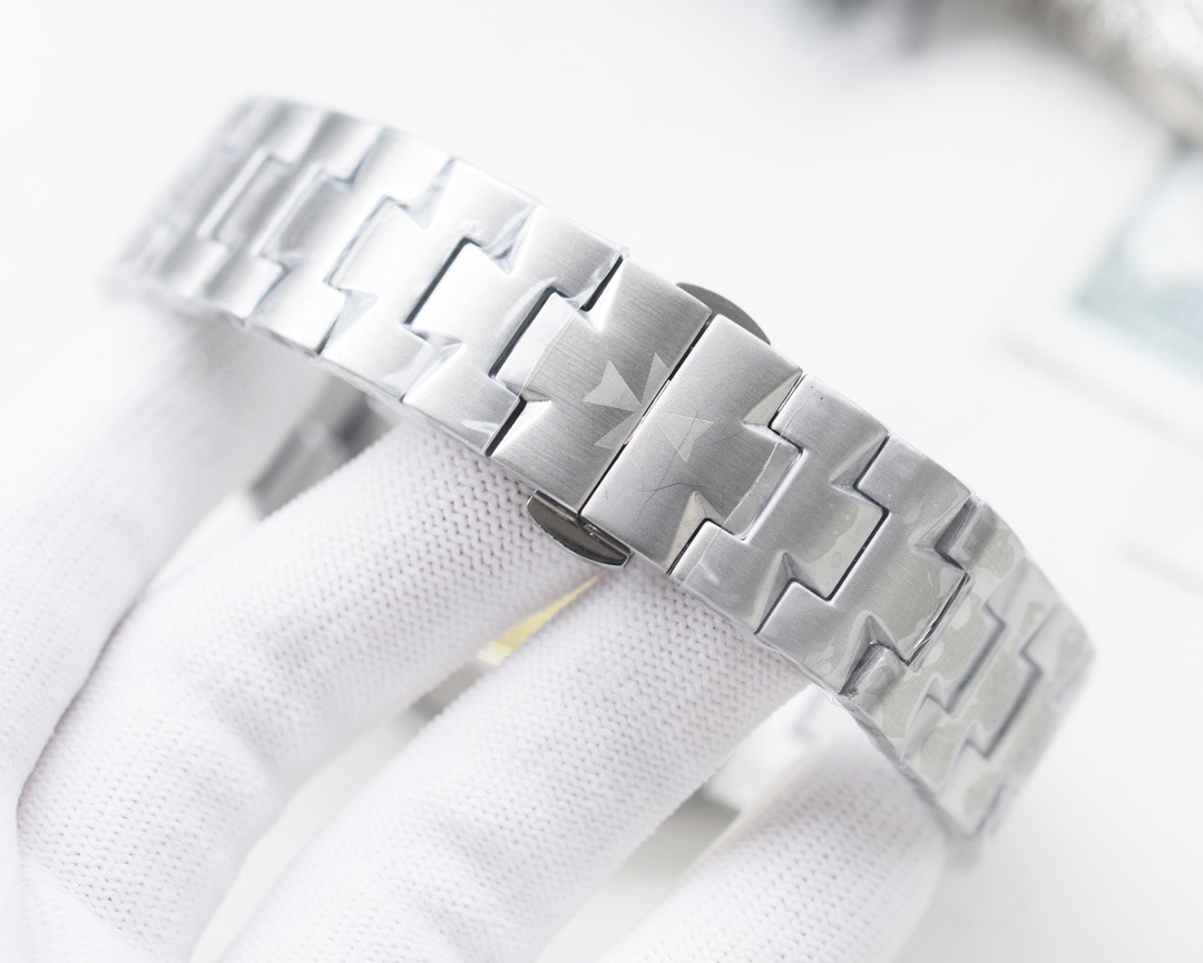 Top Quality V*acheron C*onstantin Watches