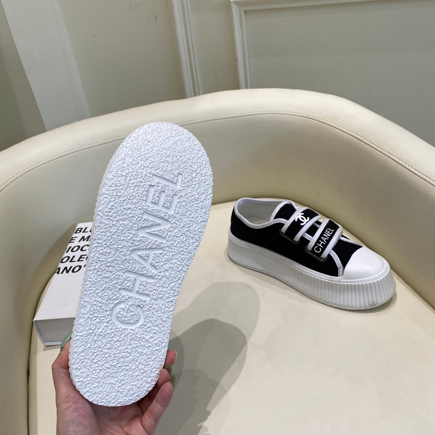 Men Women Top Quality C*hanel shoes