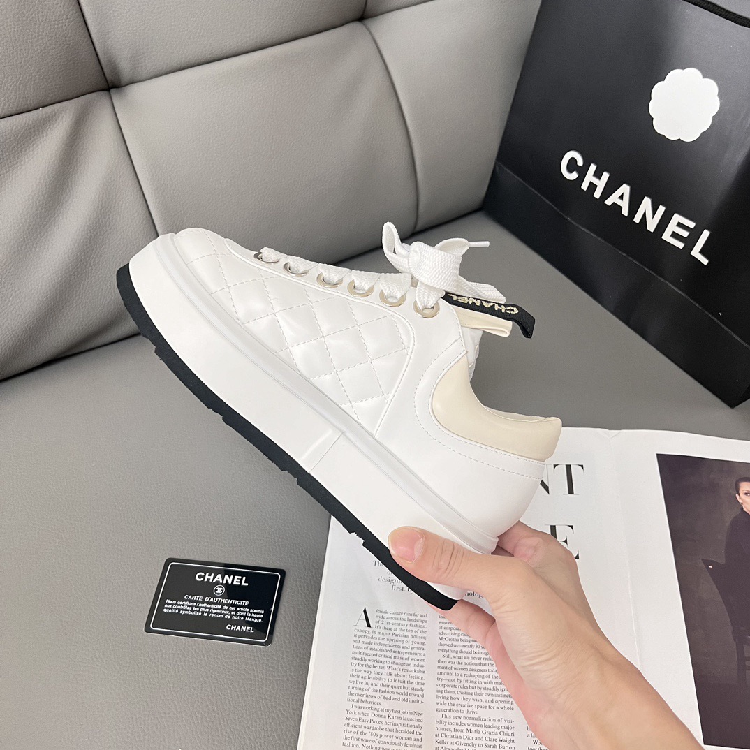 Women Top Quality C*hanel shoes