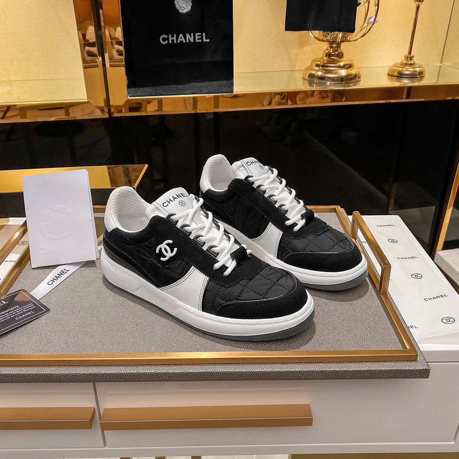 Women Top Quality C*hanel shoes