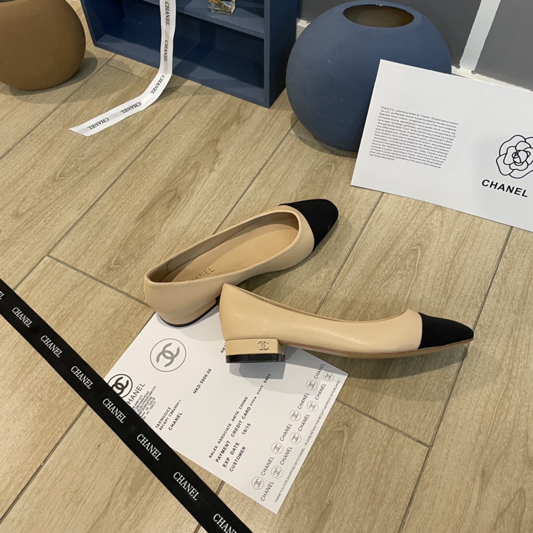 Women Top Quality C*hanel shoes