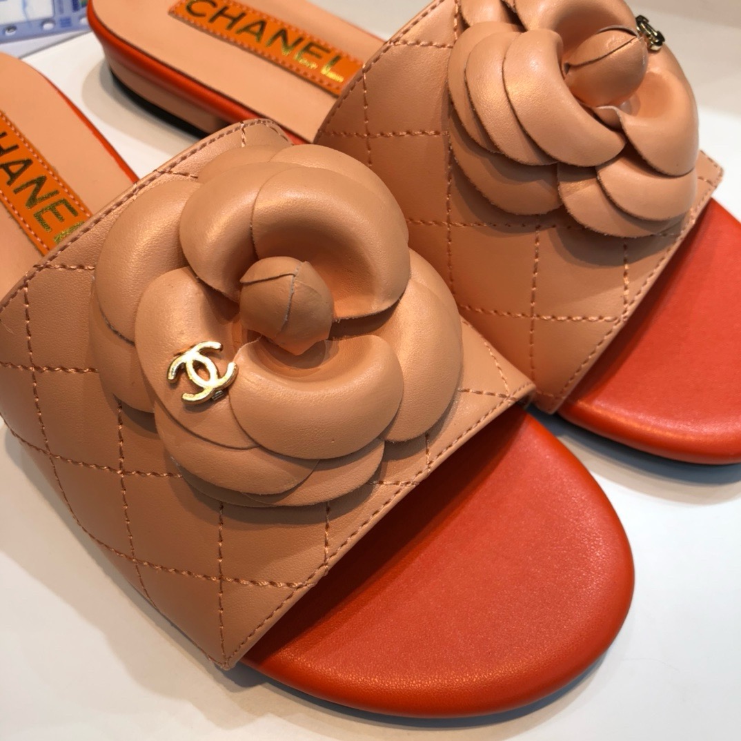 Women Top Quality C*hanel shoes