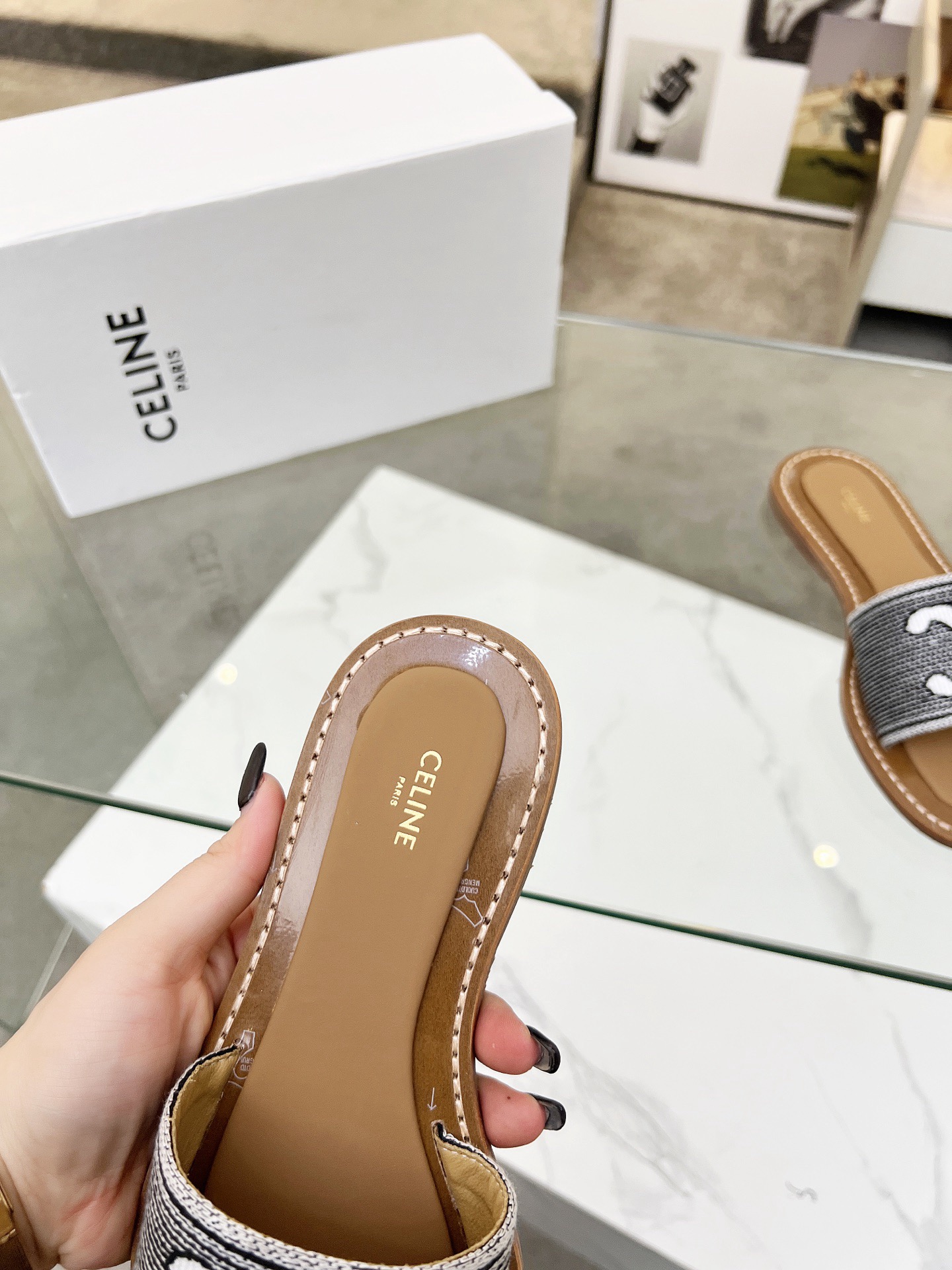 Women Top Quality C*eline shoes