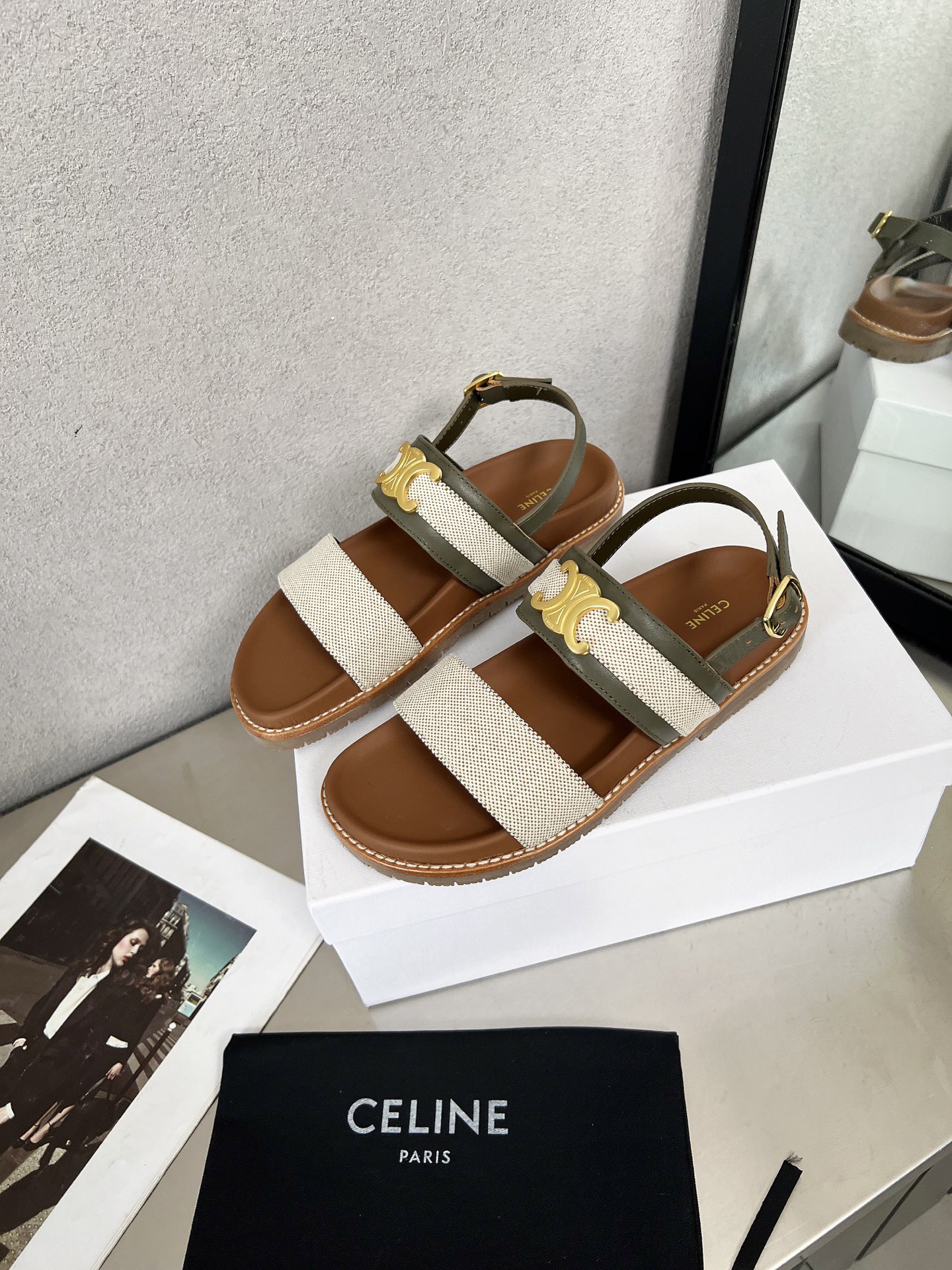 Women Top Quality C*eline shoes